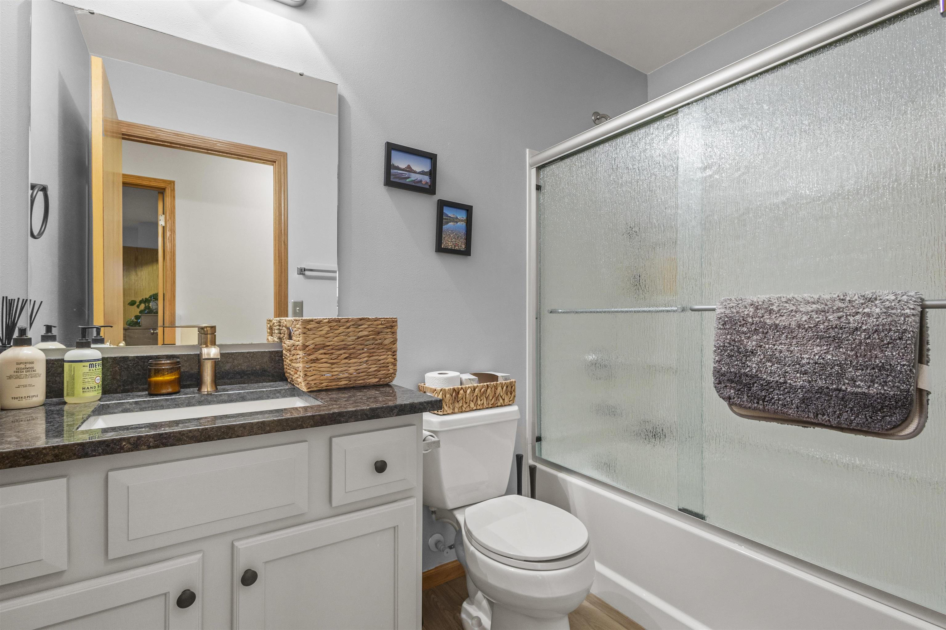 1482 Wild Iris Street