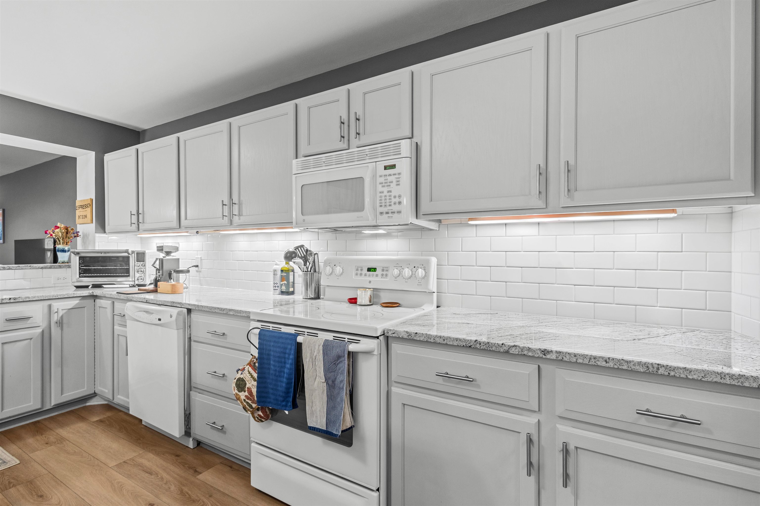 1482 Wild Iris Street