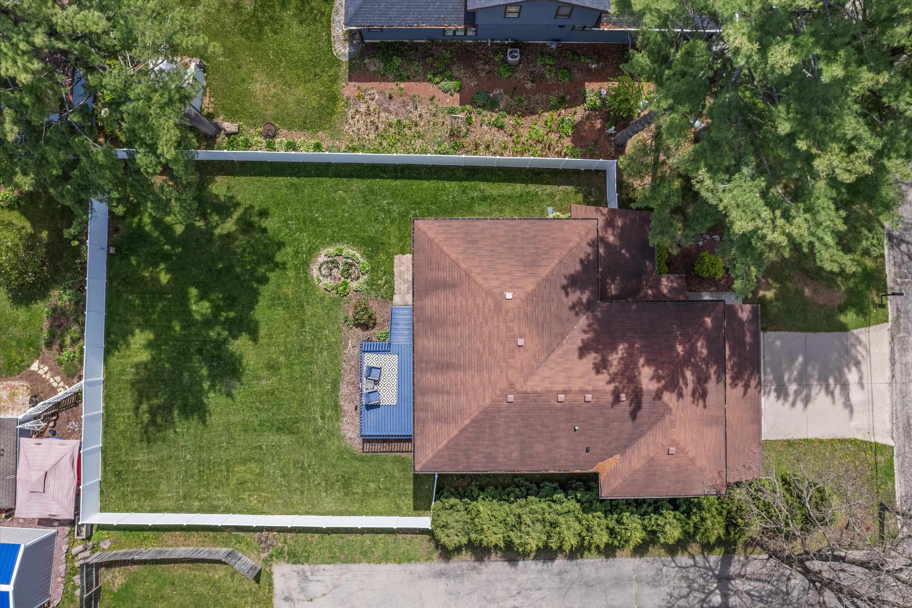 121 Merton Avenue