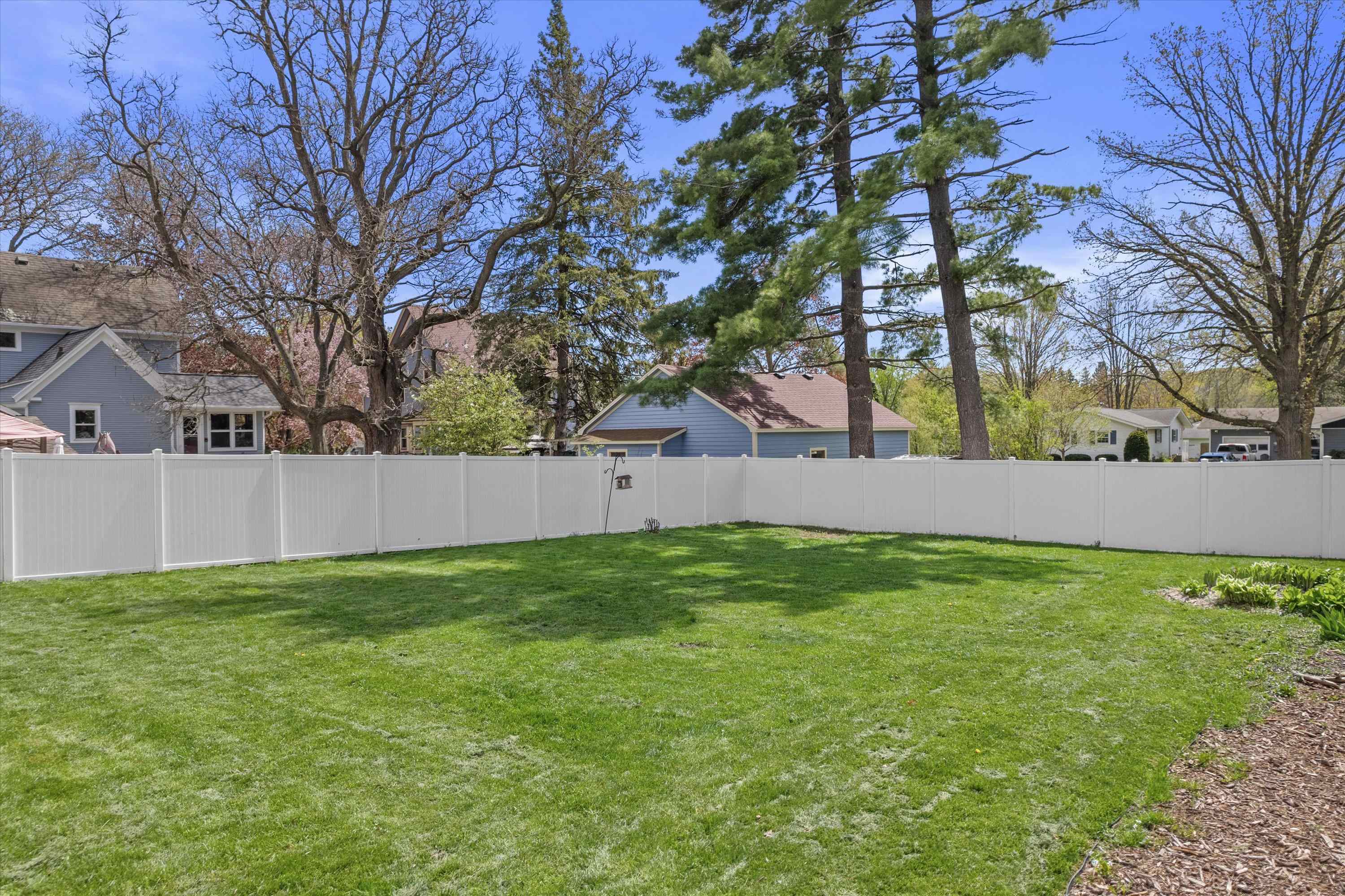 121 Merton Avenue