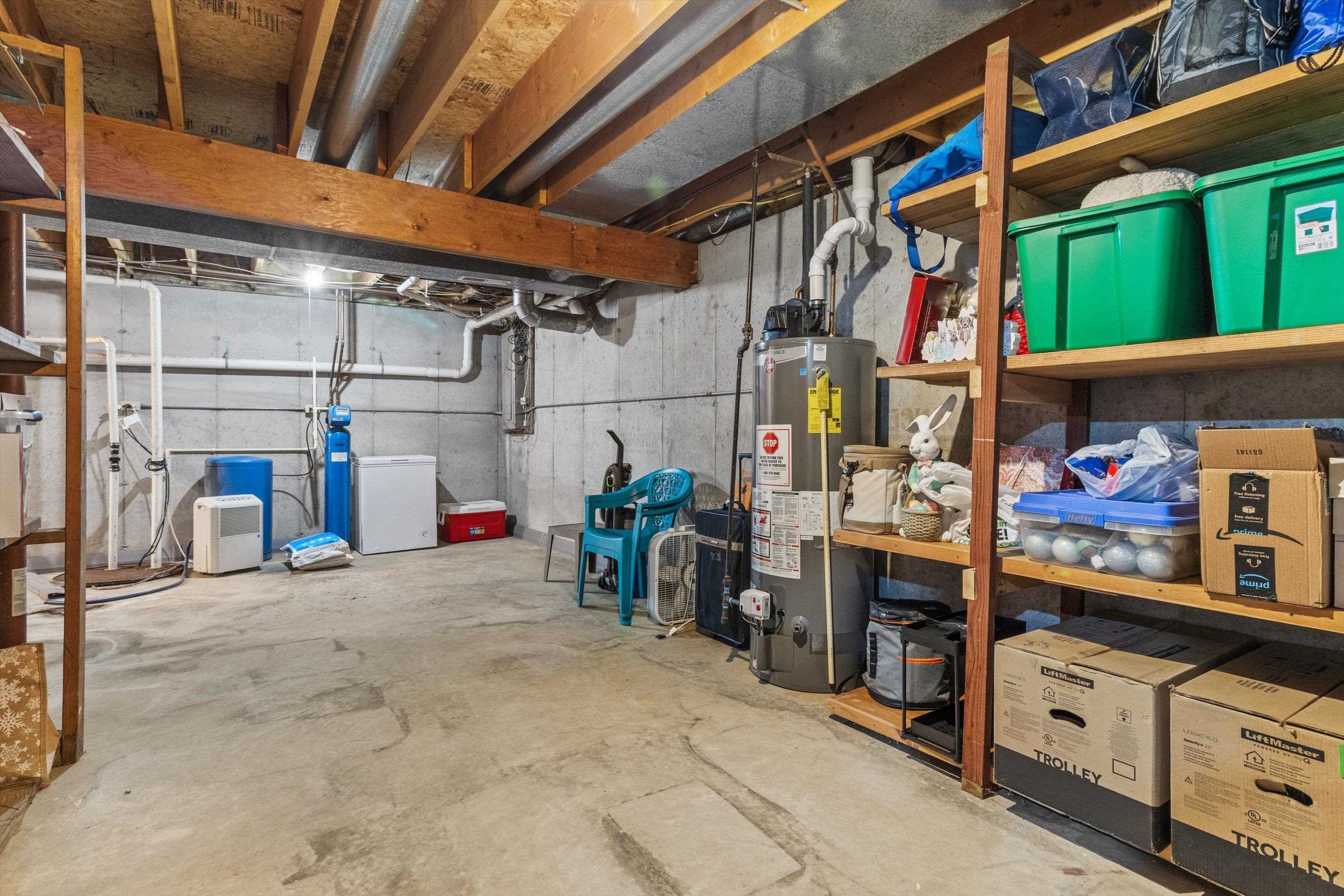 121 Merton Avenue