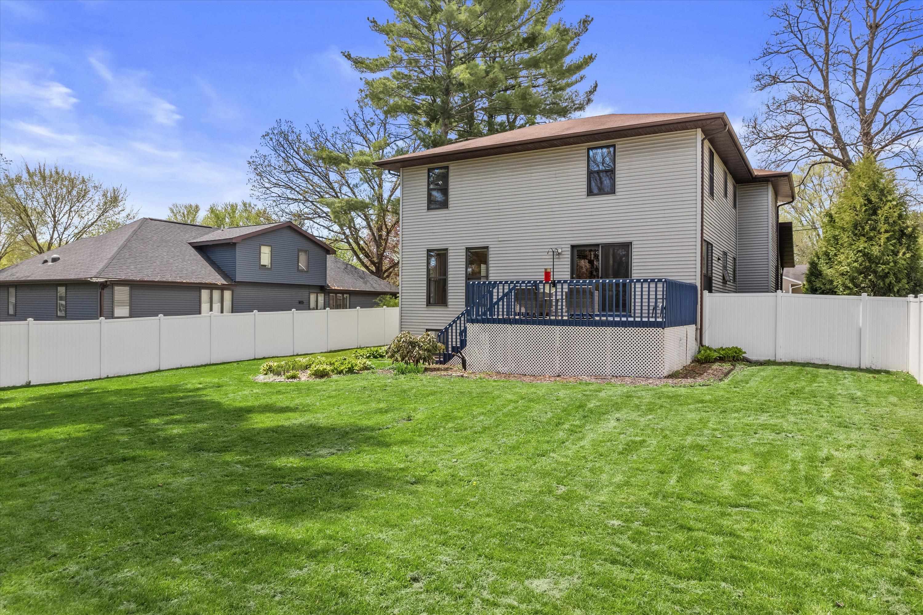 121 Merton Avenue