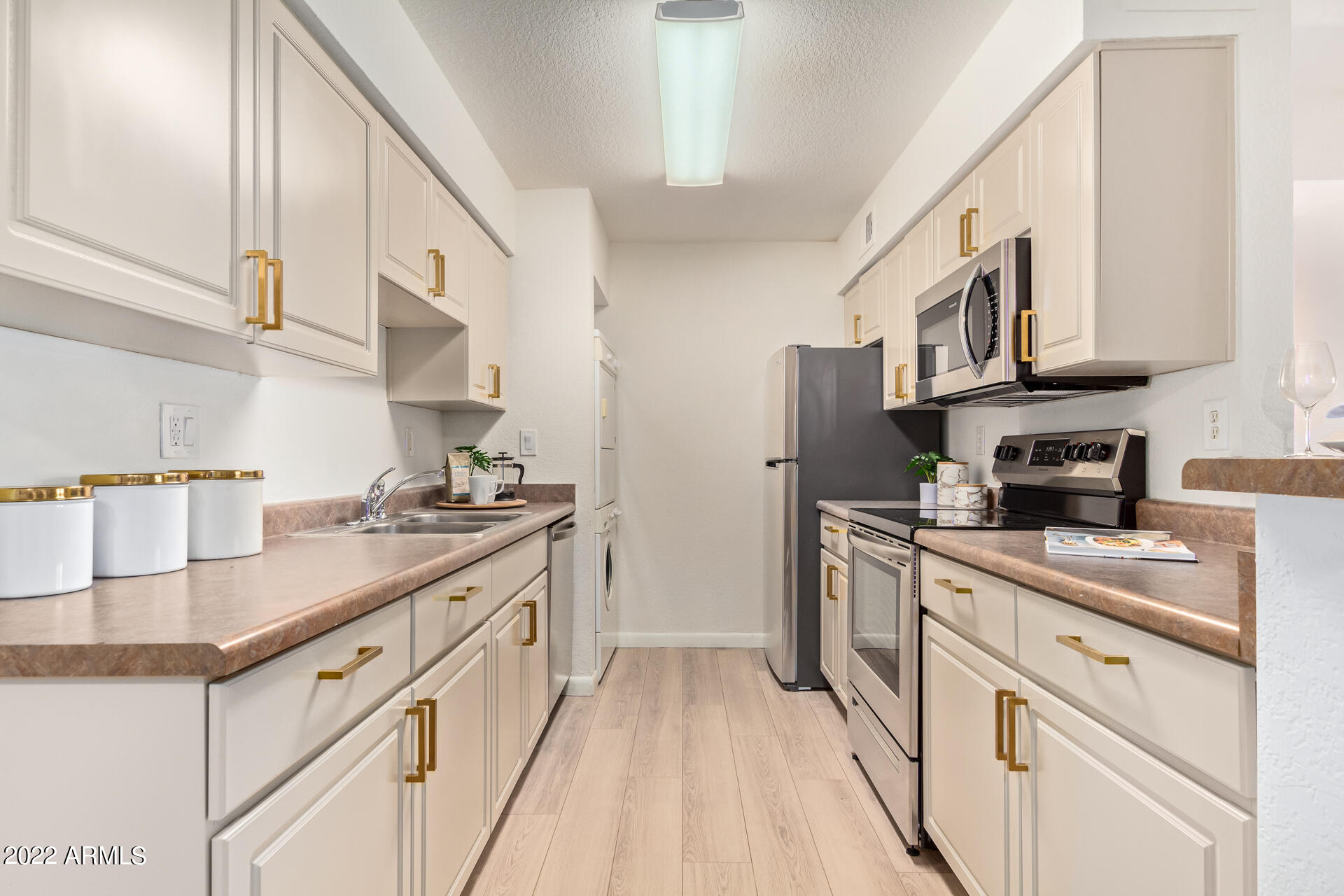 5995 N 78TH Street 1093