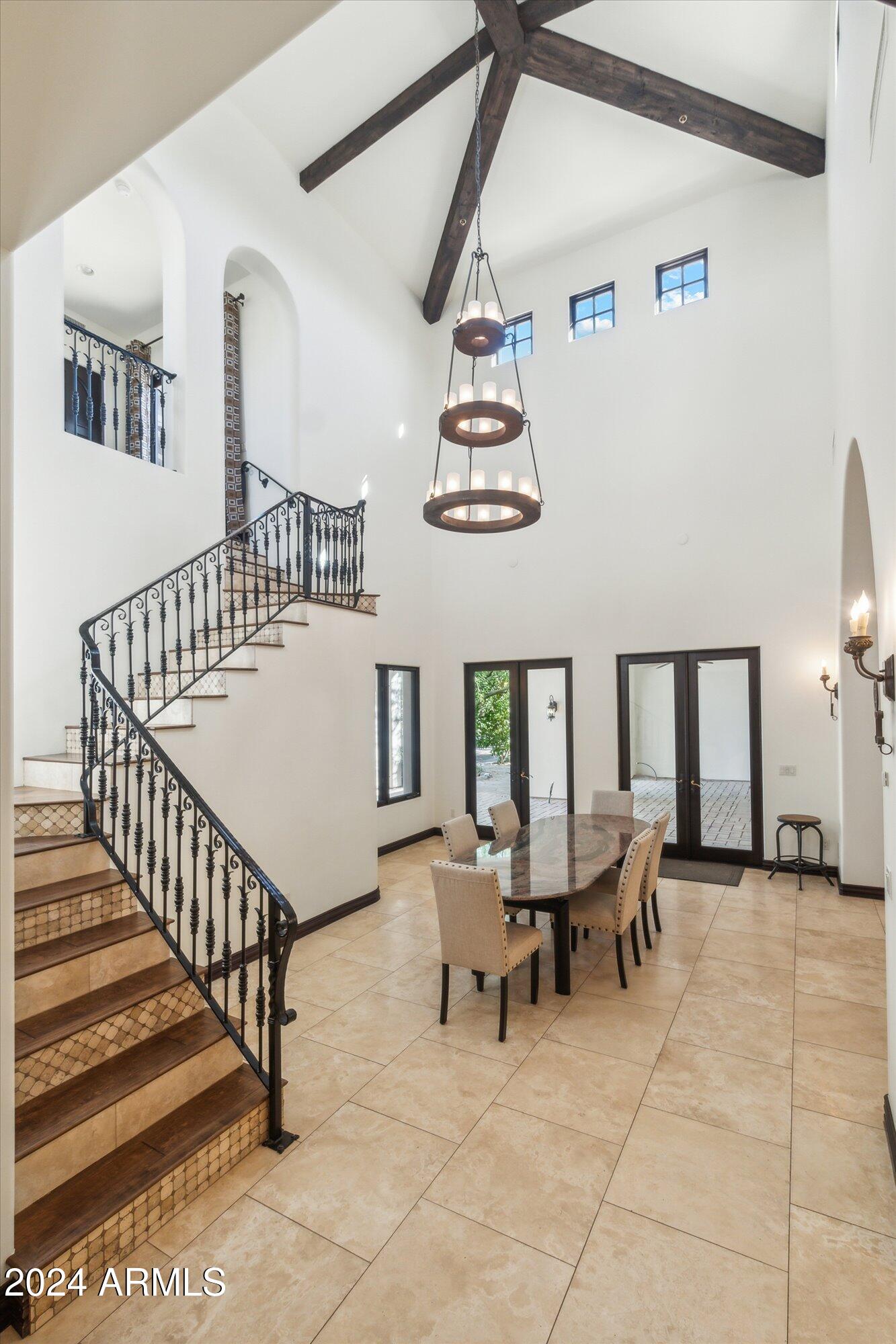 10512 E CHOLLA Street