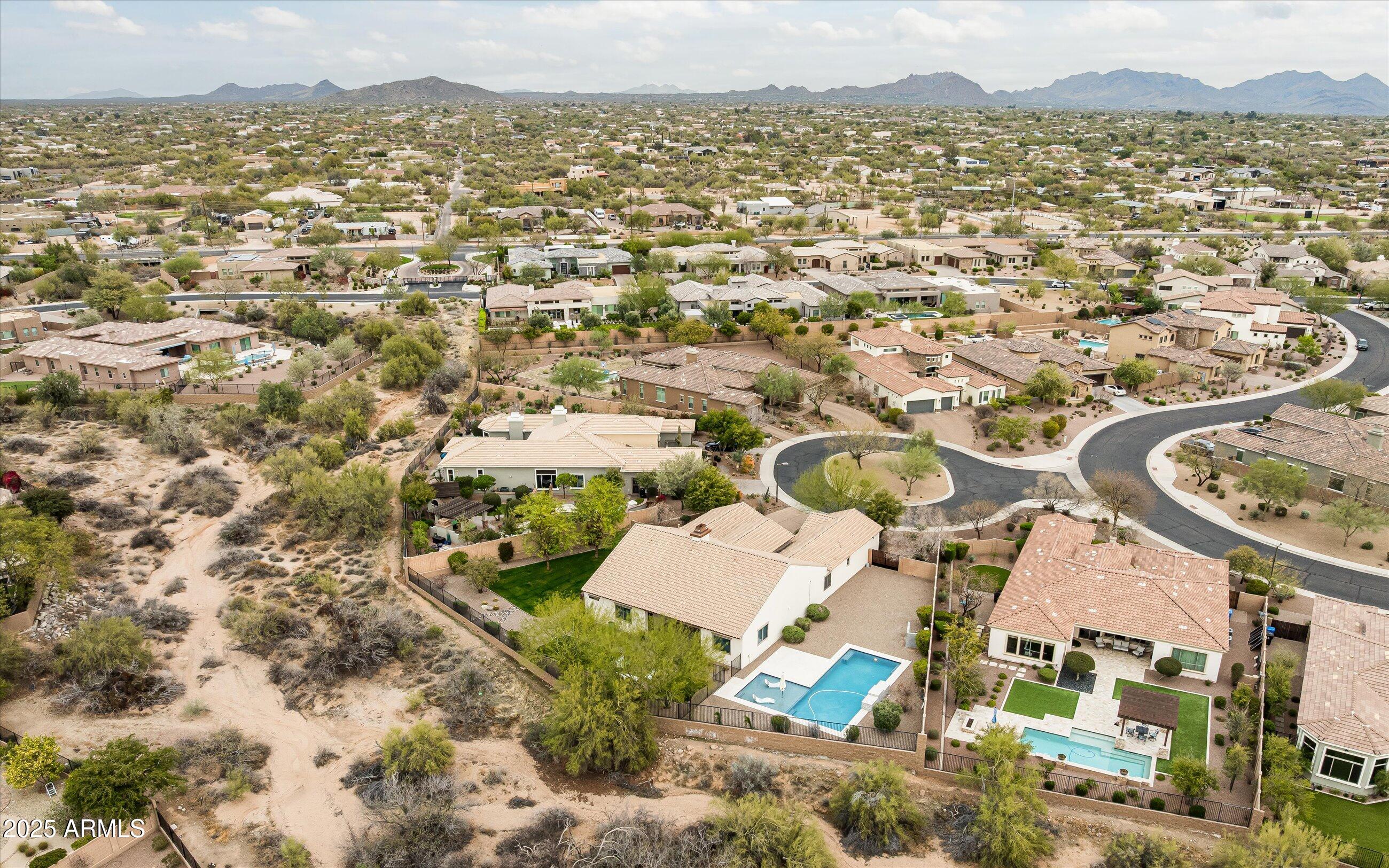 5448 E WINDSTONE Trail