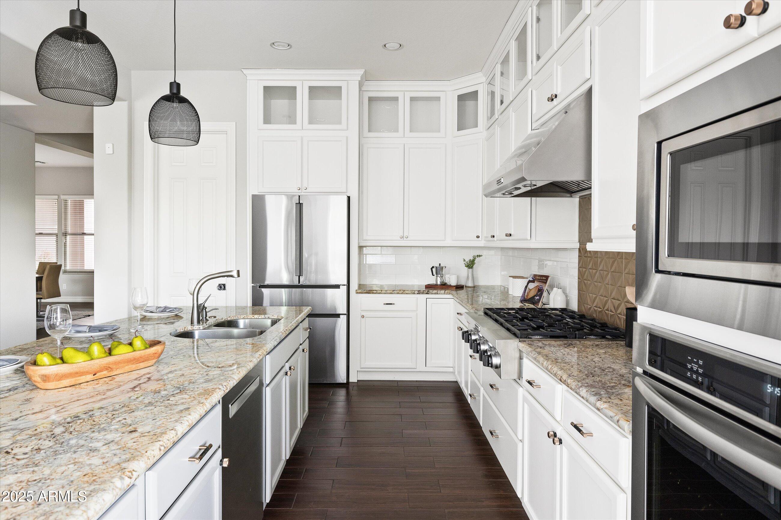 5448 E WINDSTONE Trail