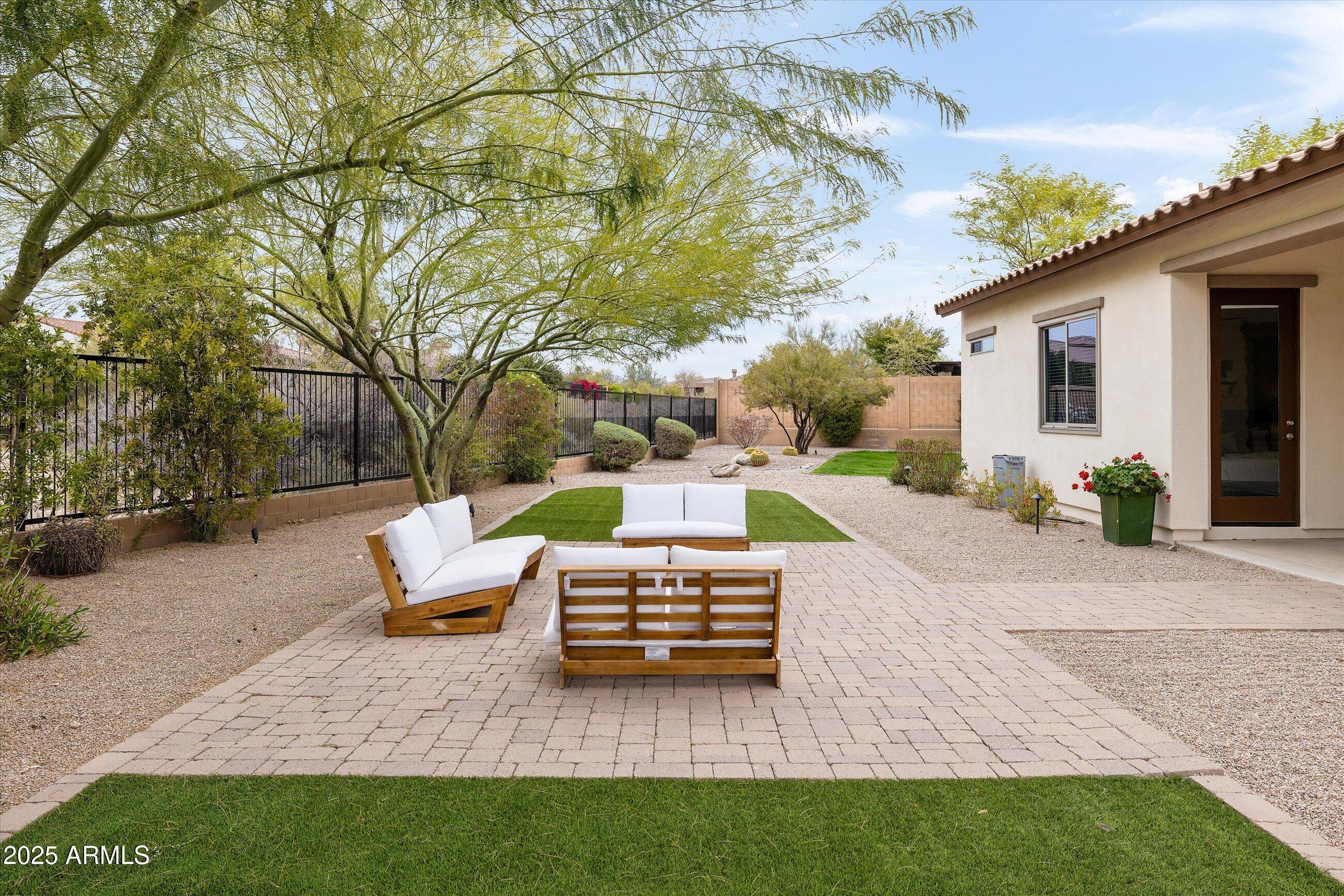 5448 E WINDSTONE Trail