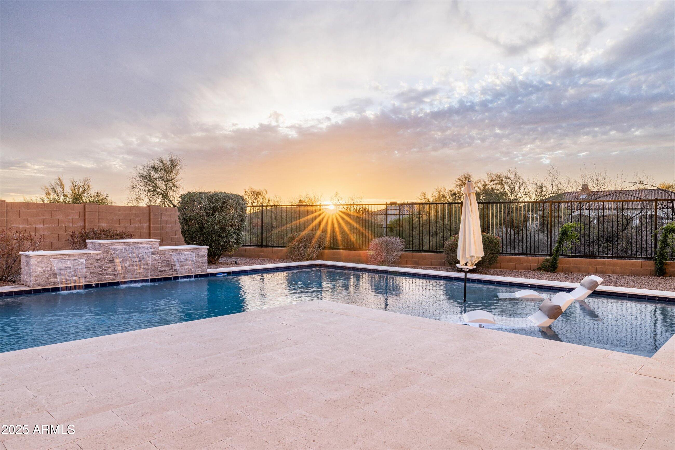 5448 E WINDSTONE Trail