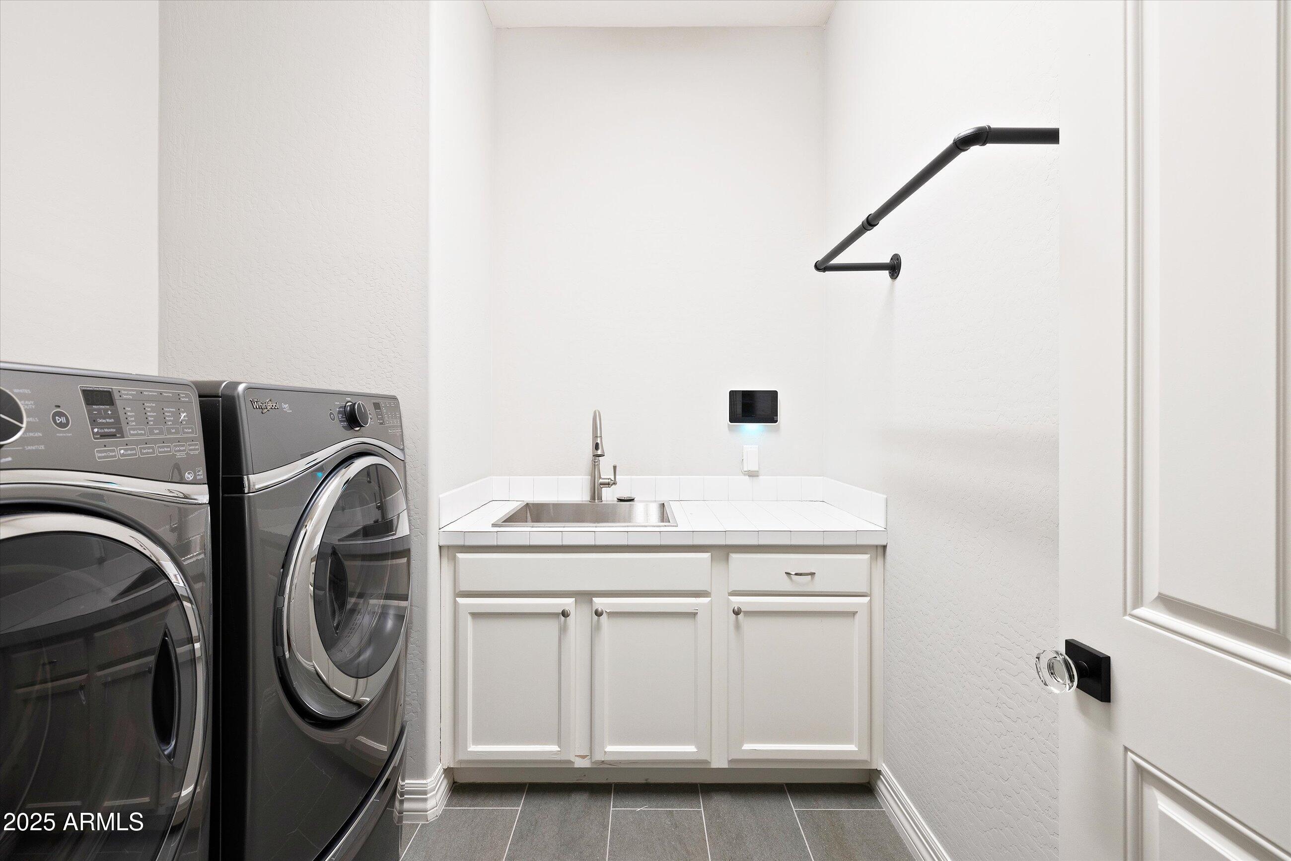 5448 E WINDSTONE Trail