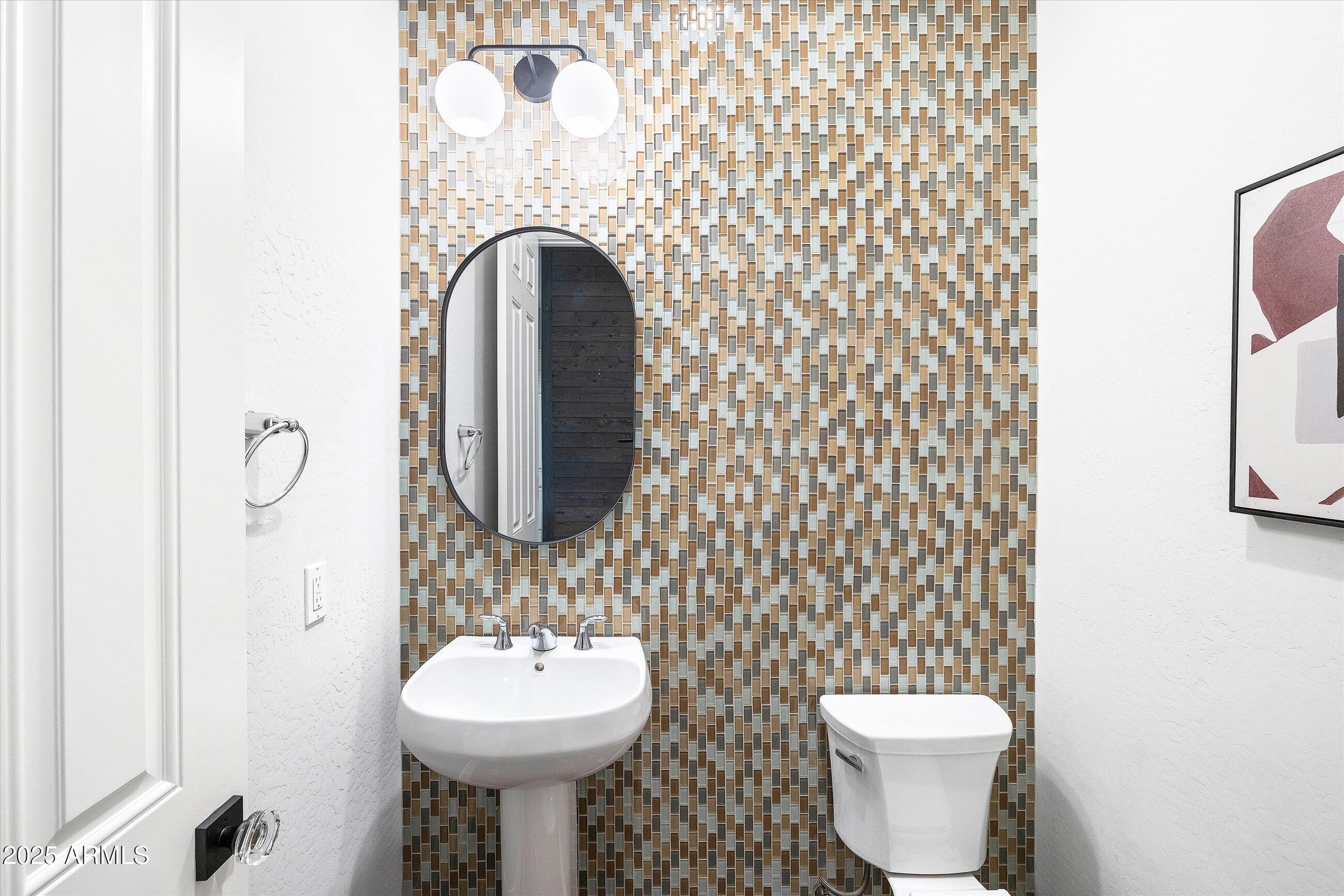 5448 E WINDSTONE Trail