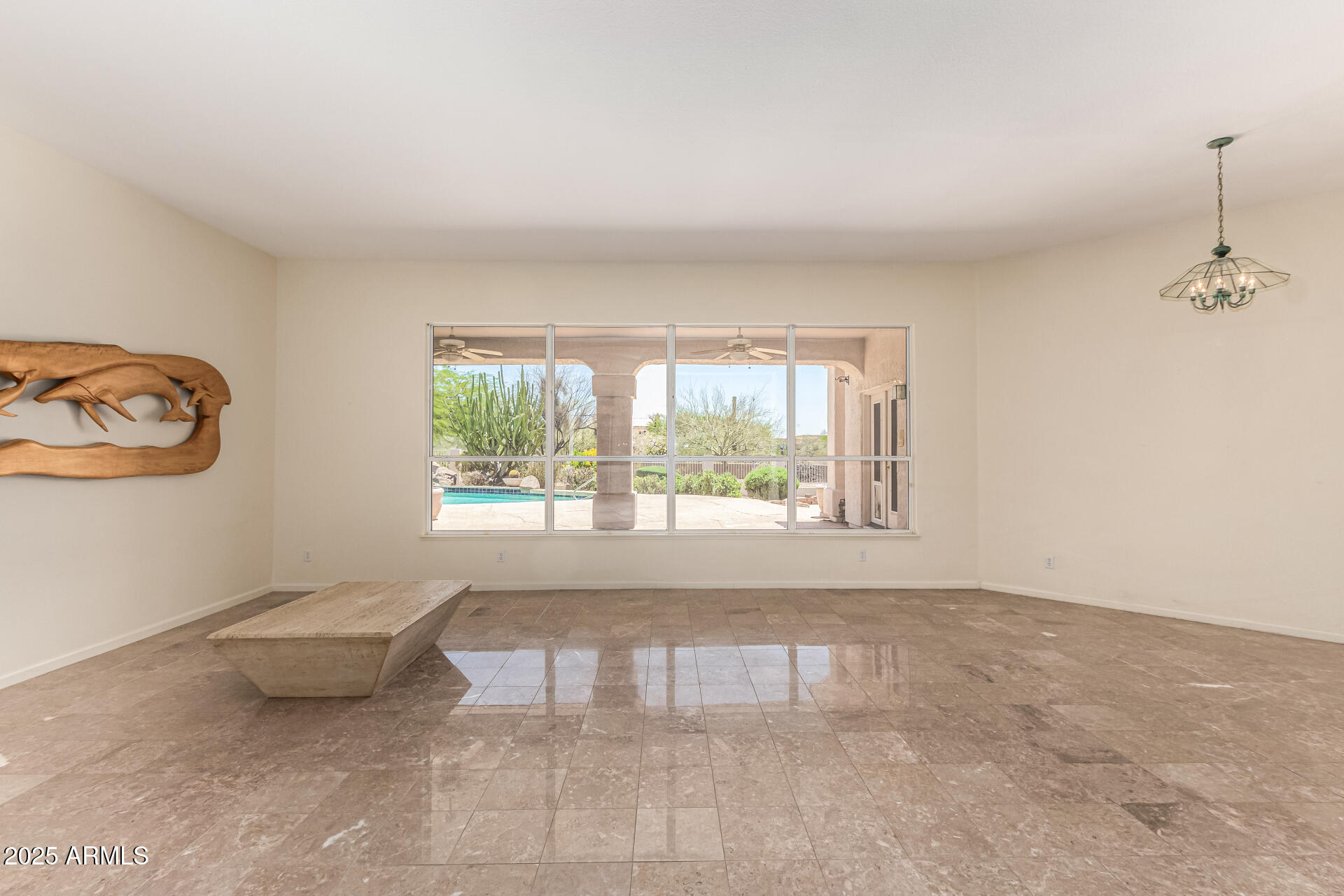 4633 E CHAPAROSA Way