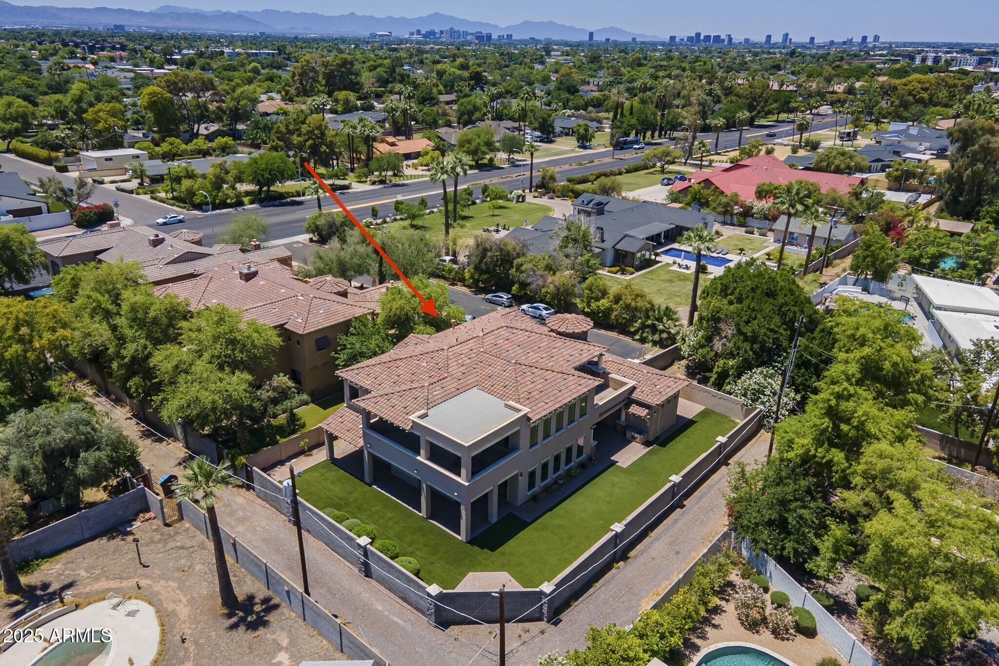 3812 E CAMELBACK Road