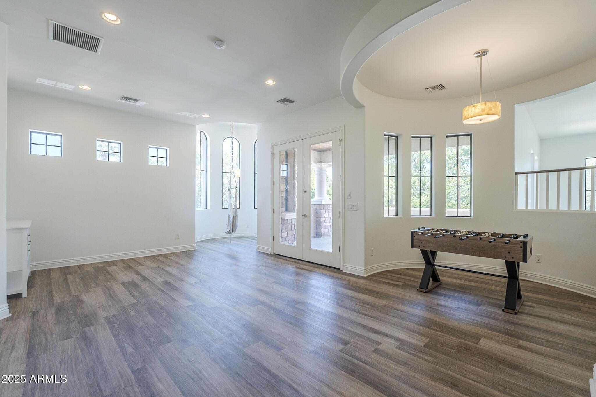 3812 E CAMELBACK Road