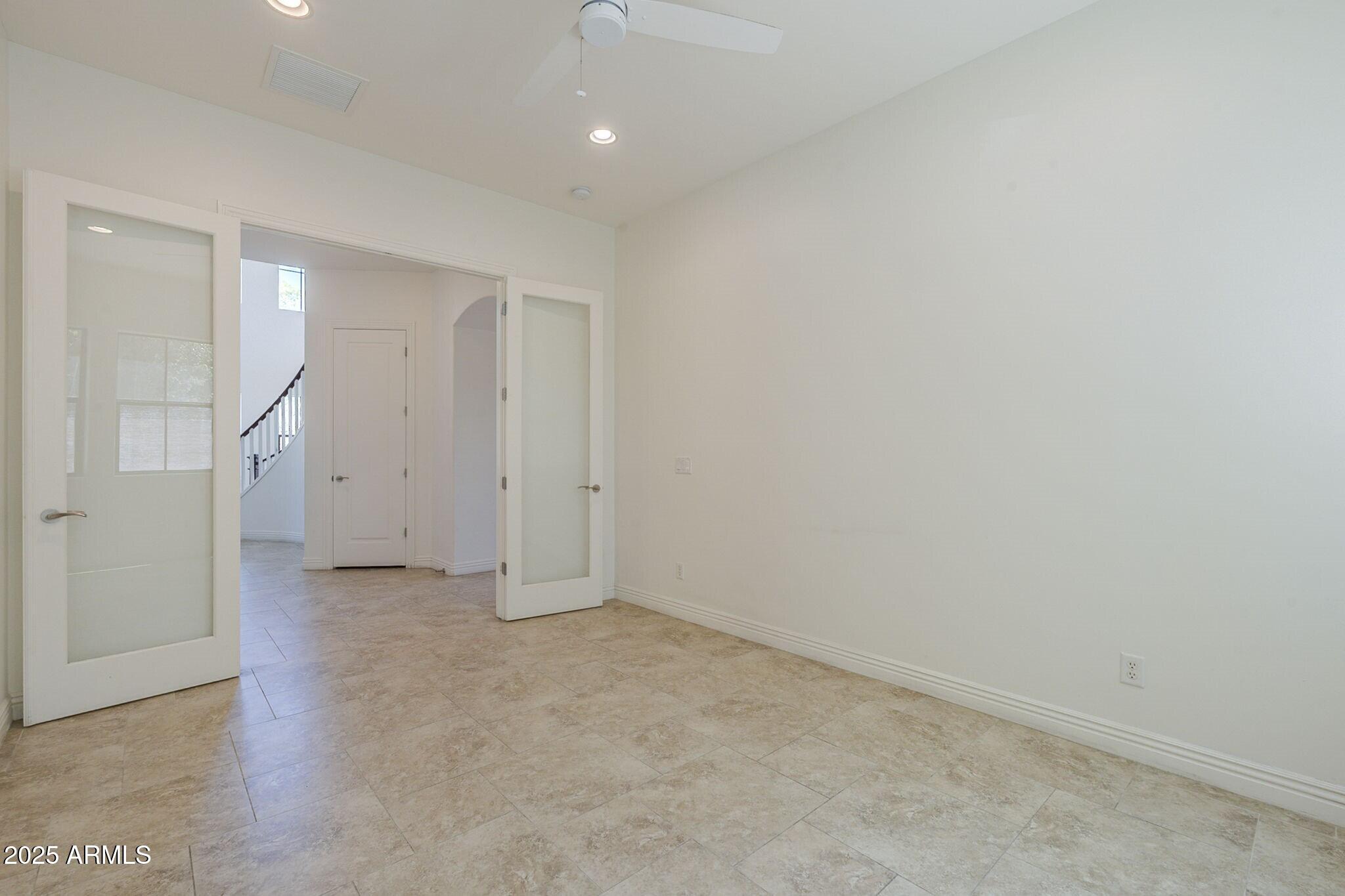 3812 E CAMELBACK Road