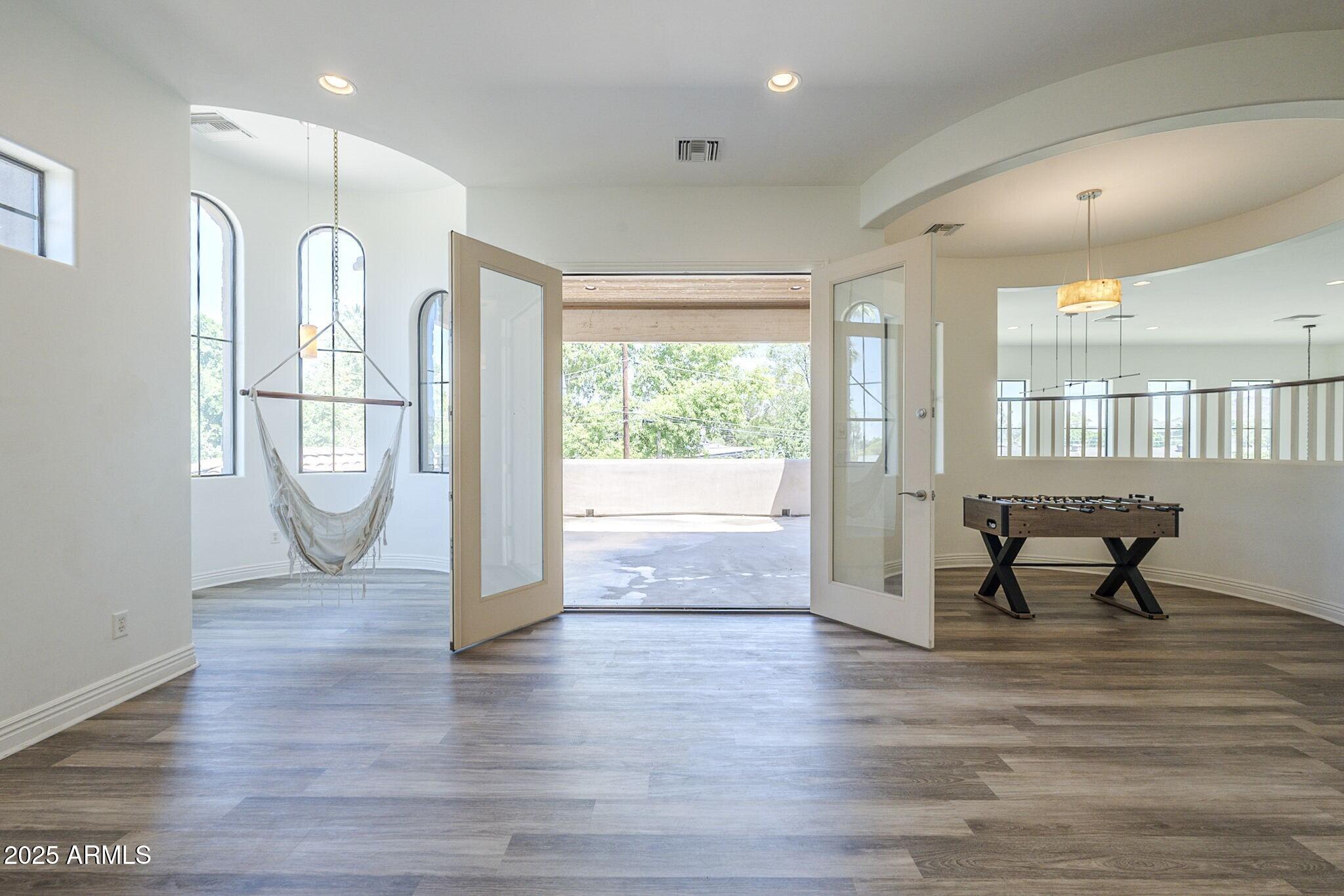 3812 E CAMELBACK Road