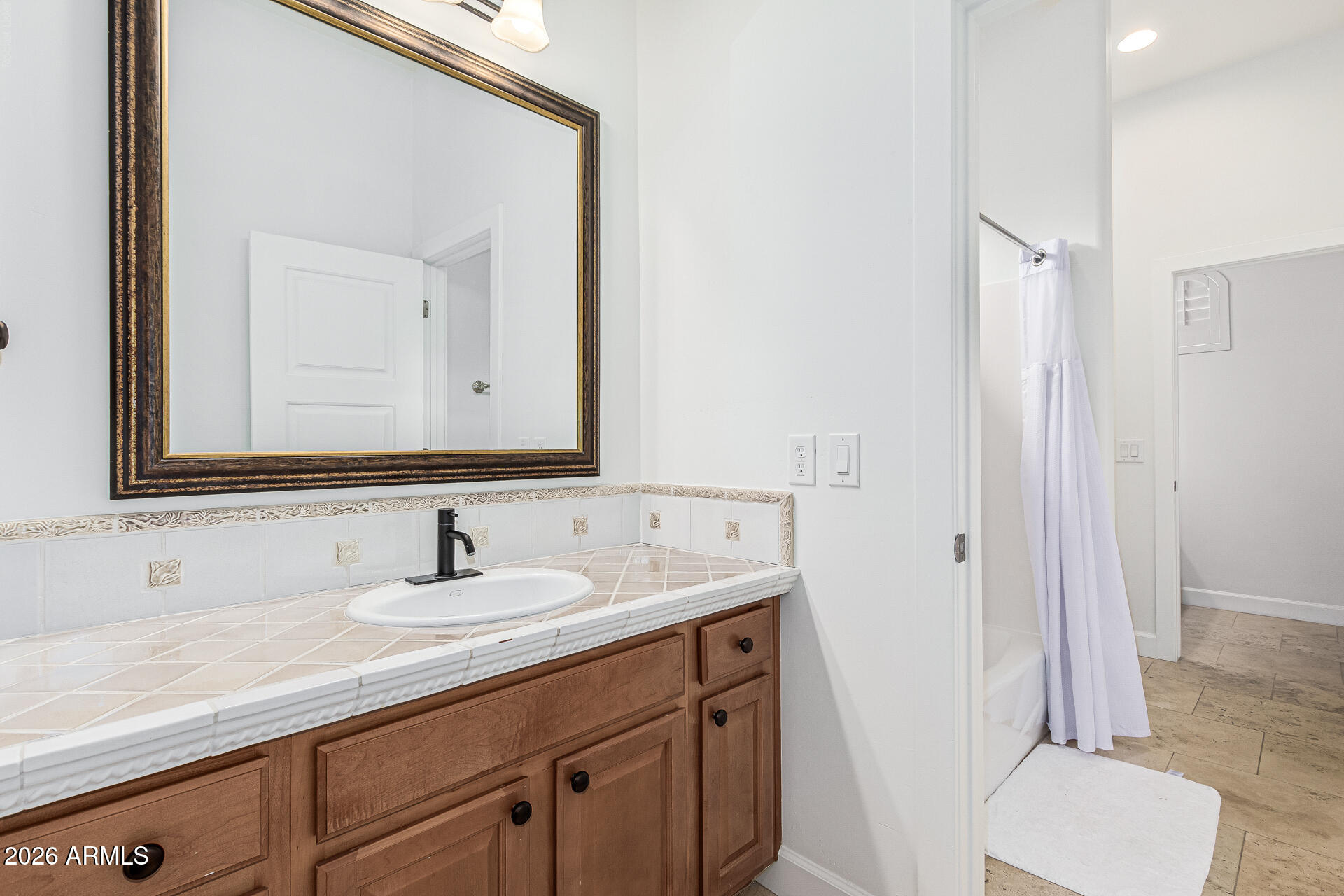 9413 E HIDDEN SPUR Trail