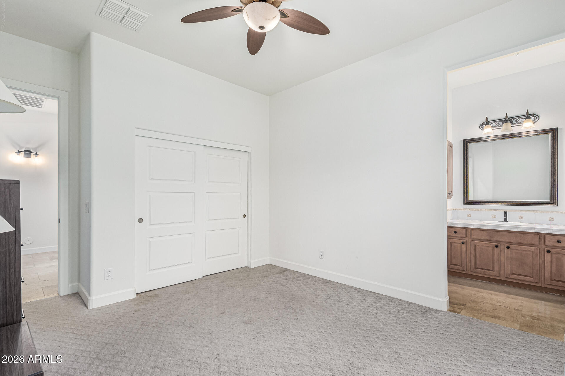 9413 E HIDDEN SPUR Trail
