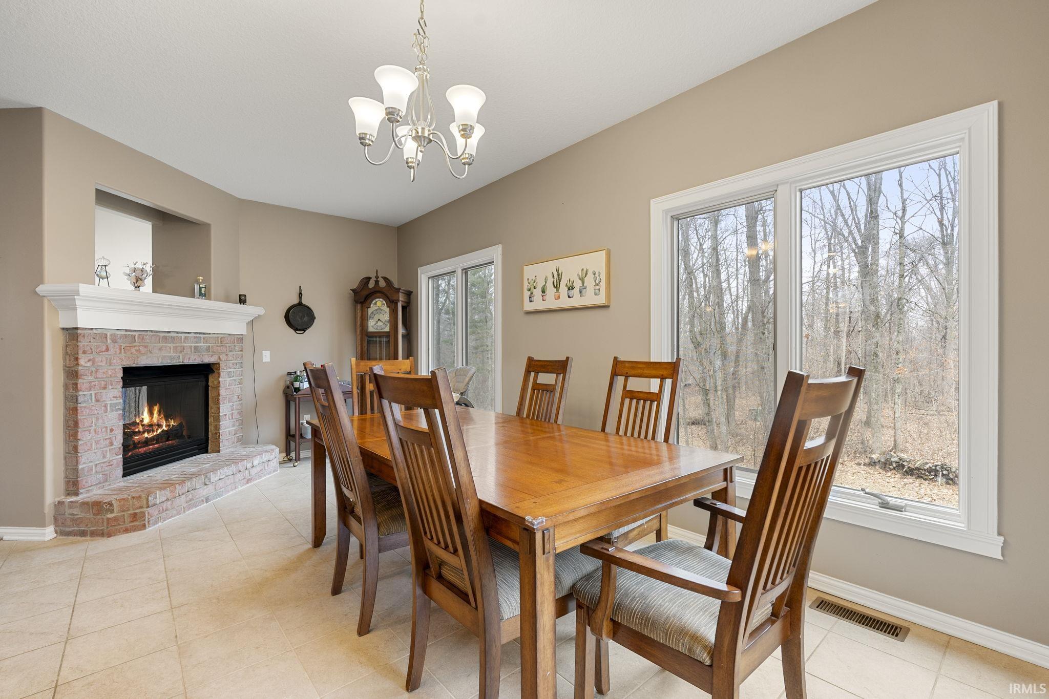 6527 Chase Creek Run