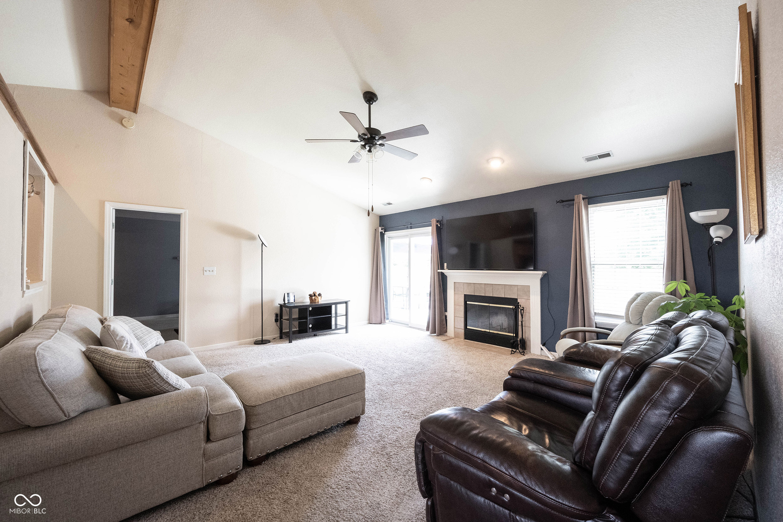 9950 Glenburr Court