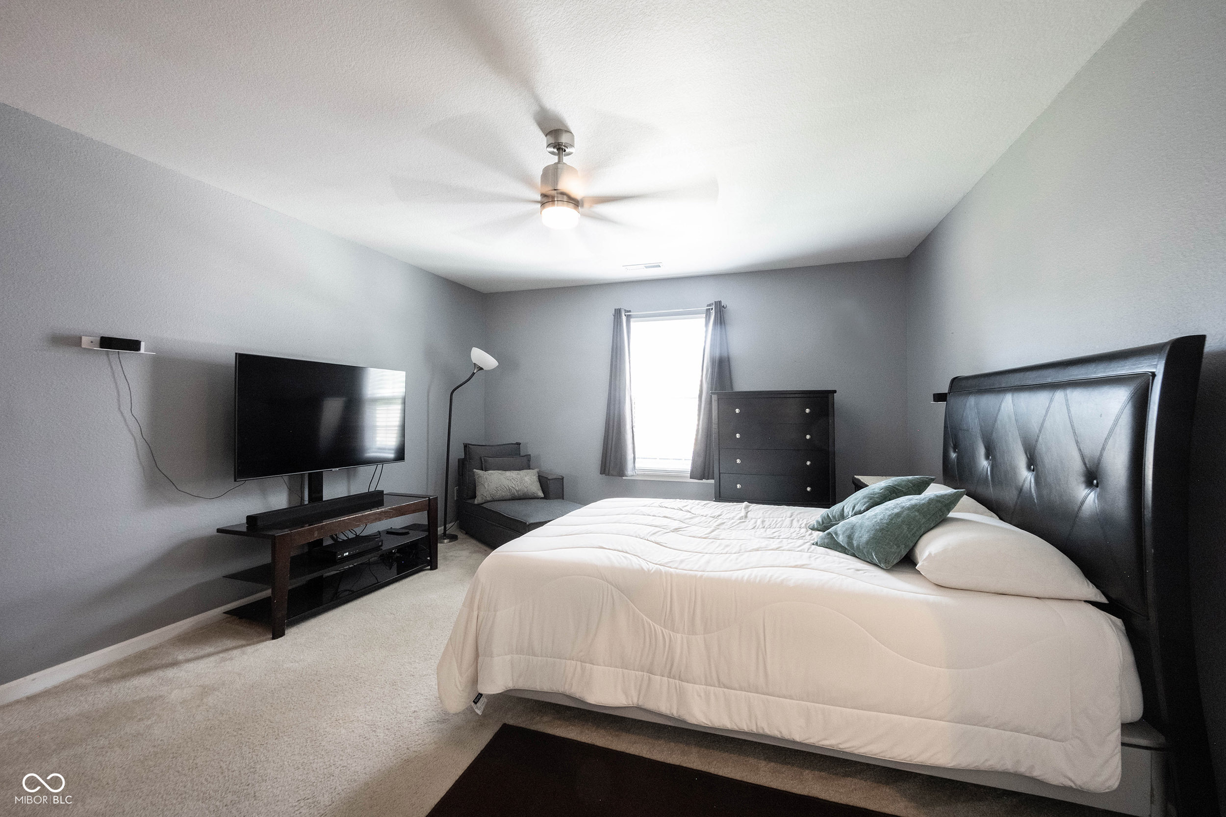 9950 Glenburr Court