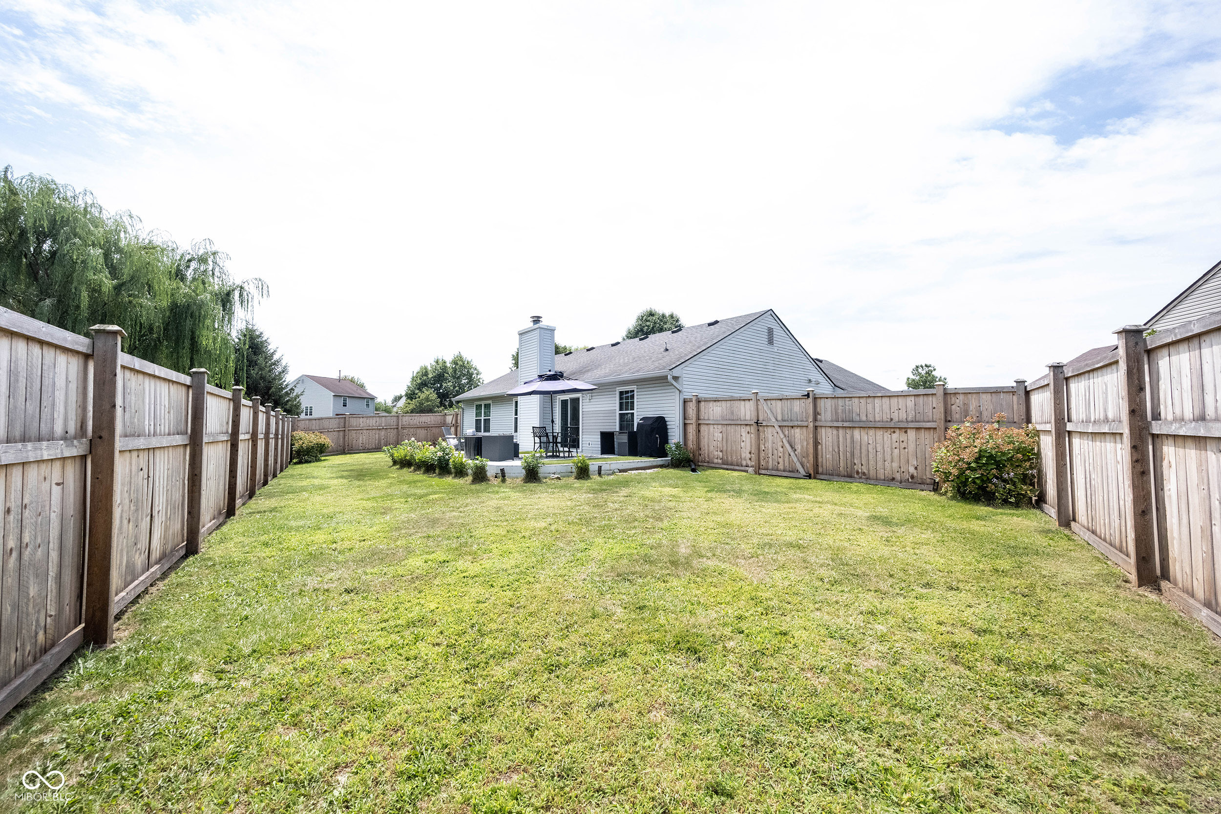 9950 Glenburr Court