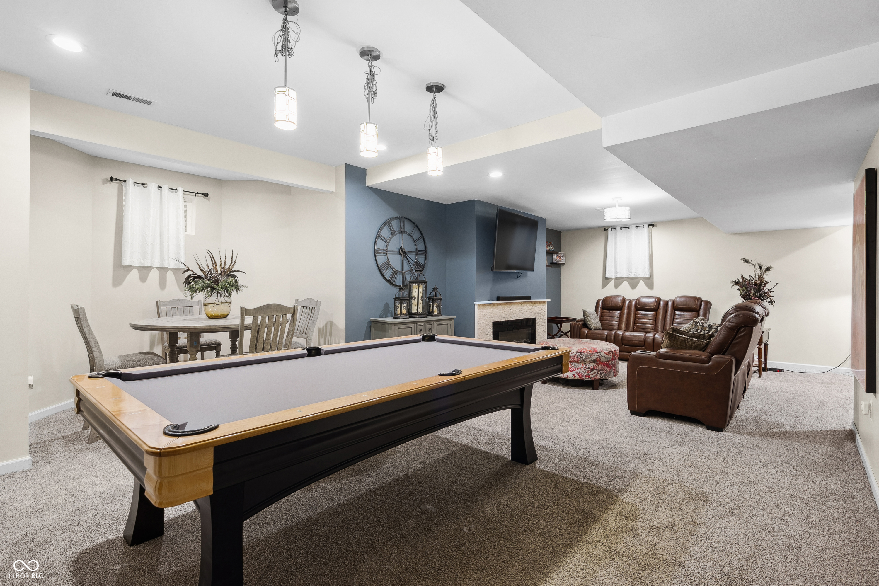7426 Highpoint Circle