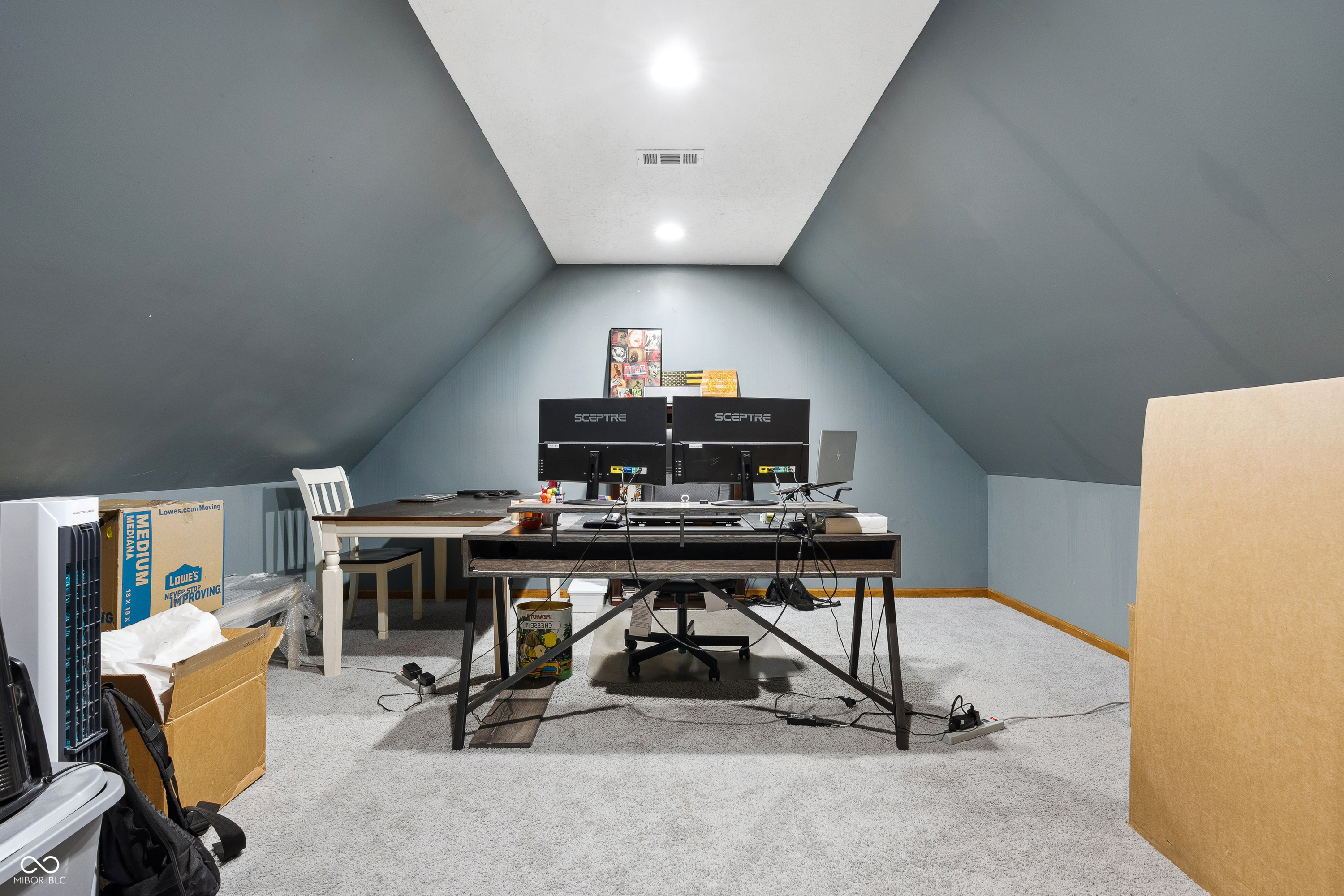 7426 Highpoint Circle