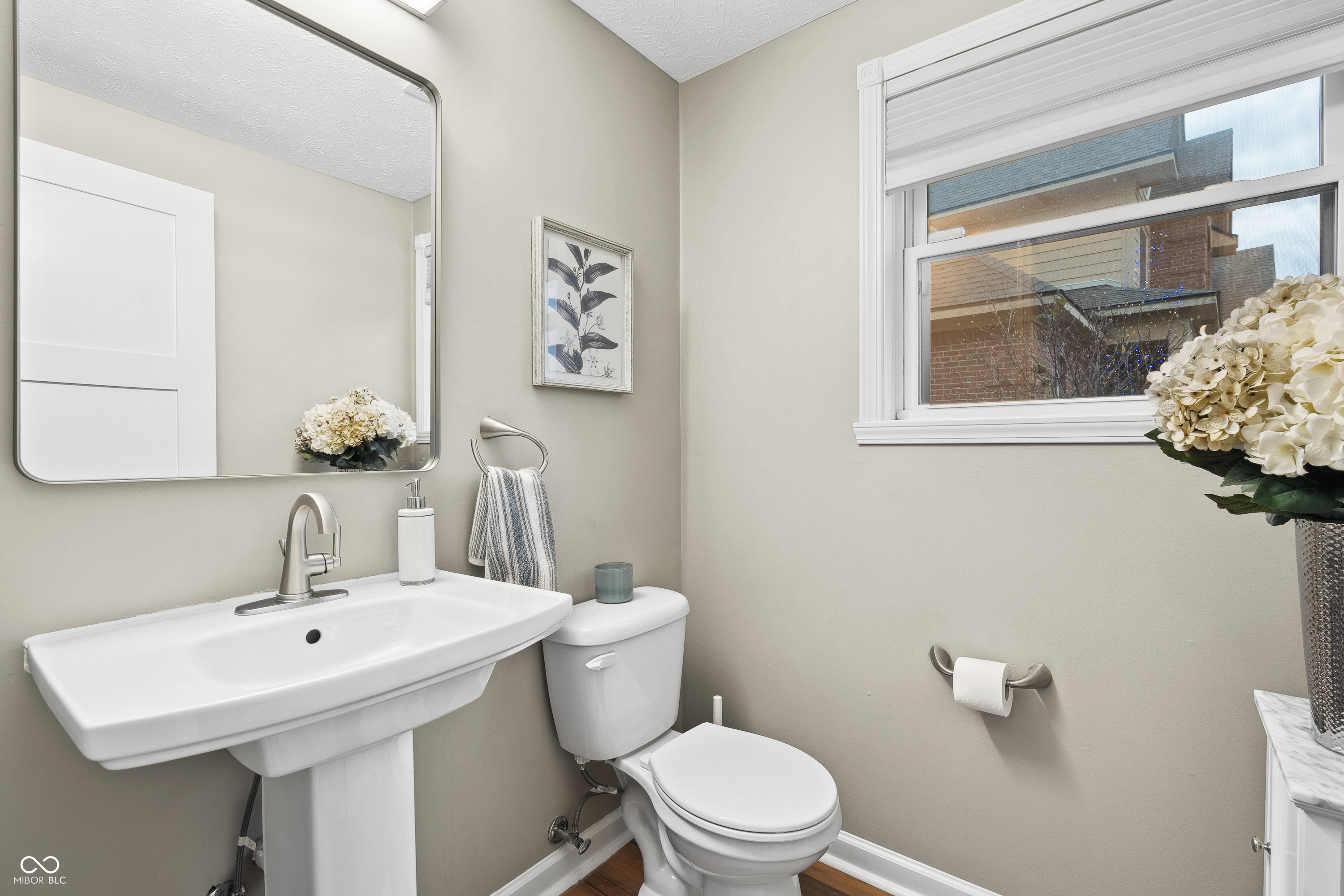 7426 Highpoint Circle
