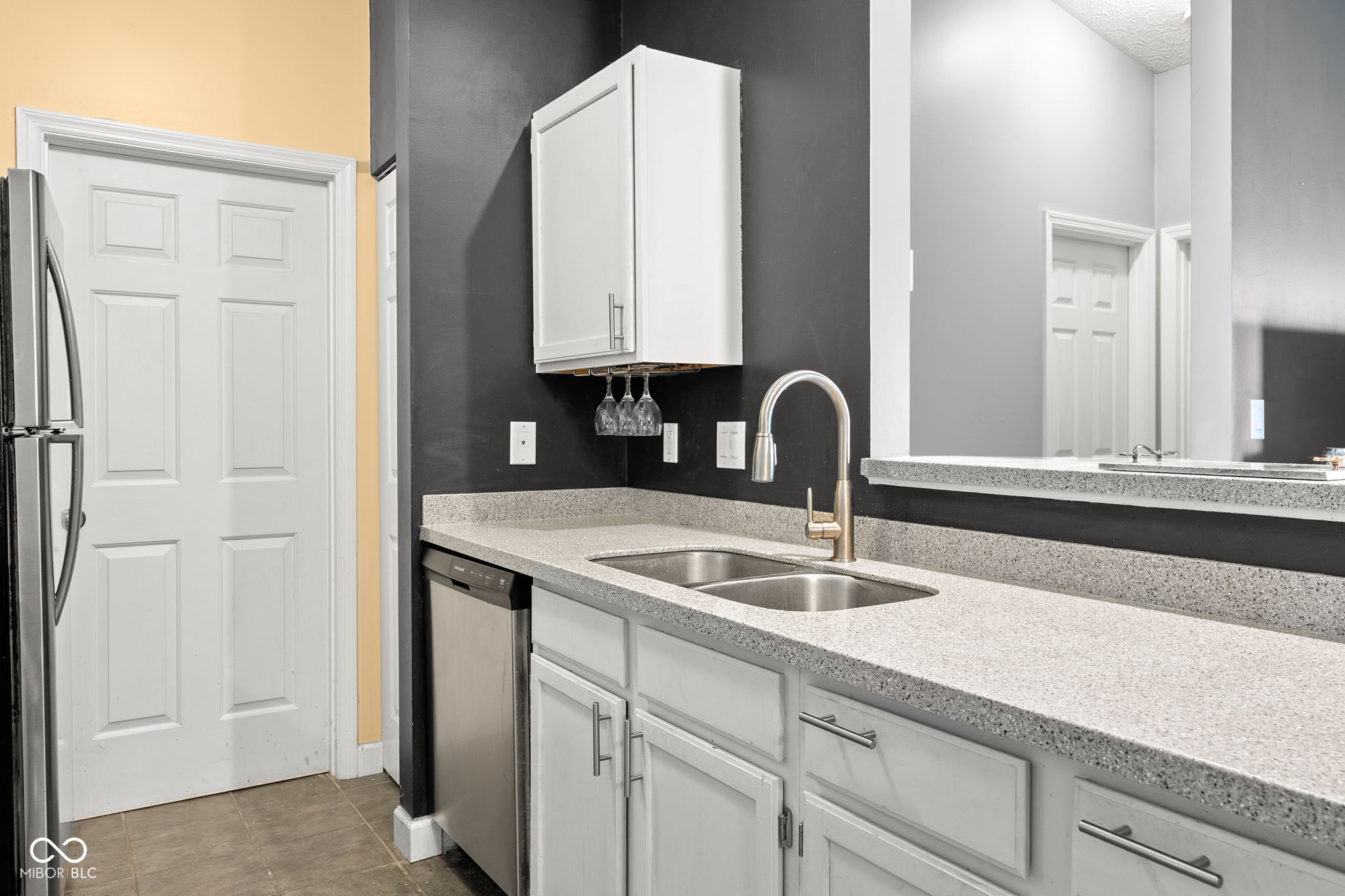 8810 Yardley Court Unit: 208