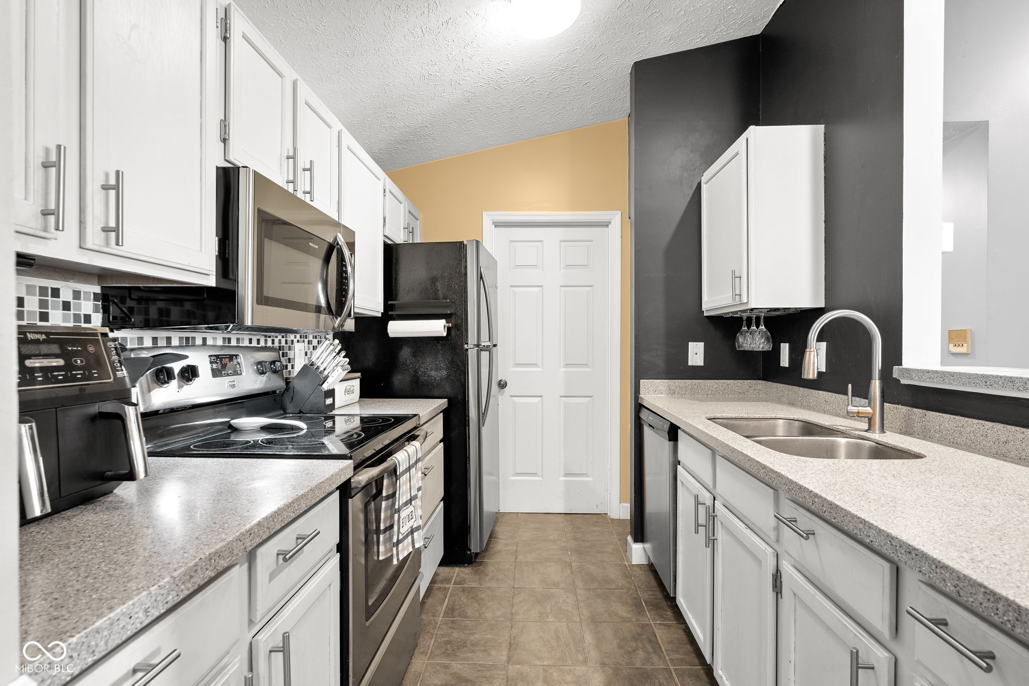 8810 Yardley Court Unit: 208
