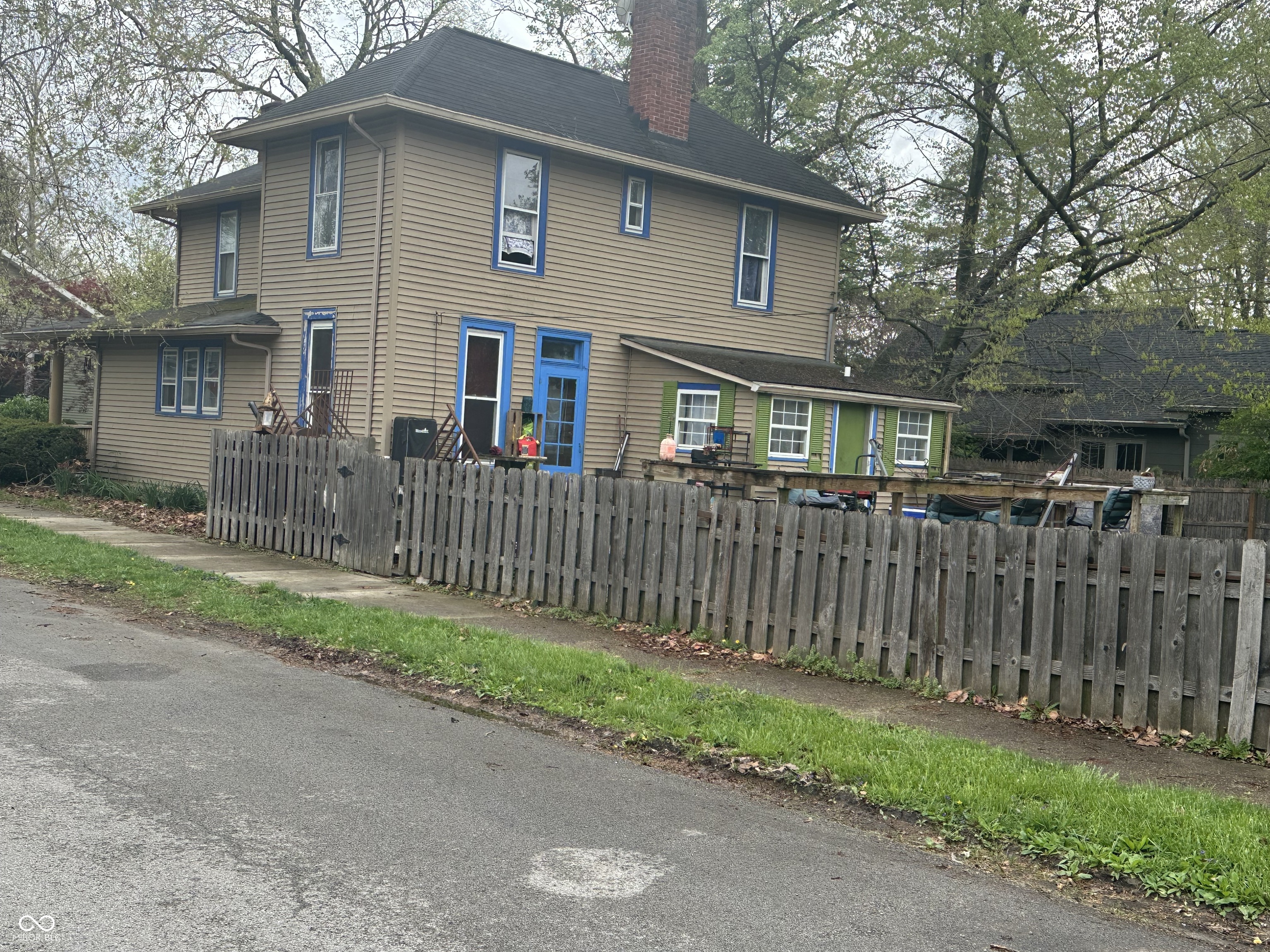 1396 Logan Street