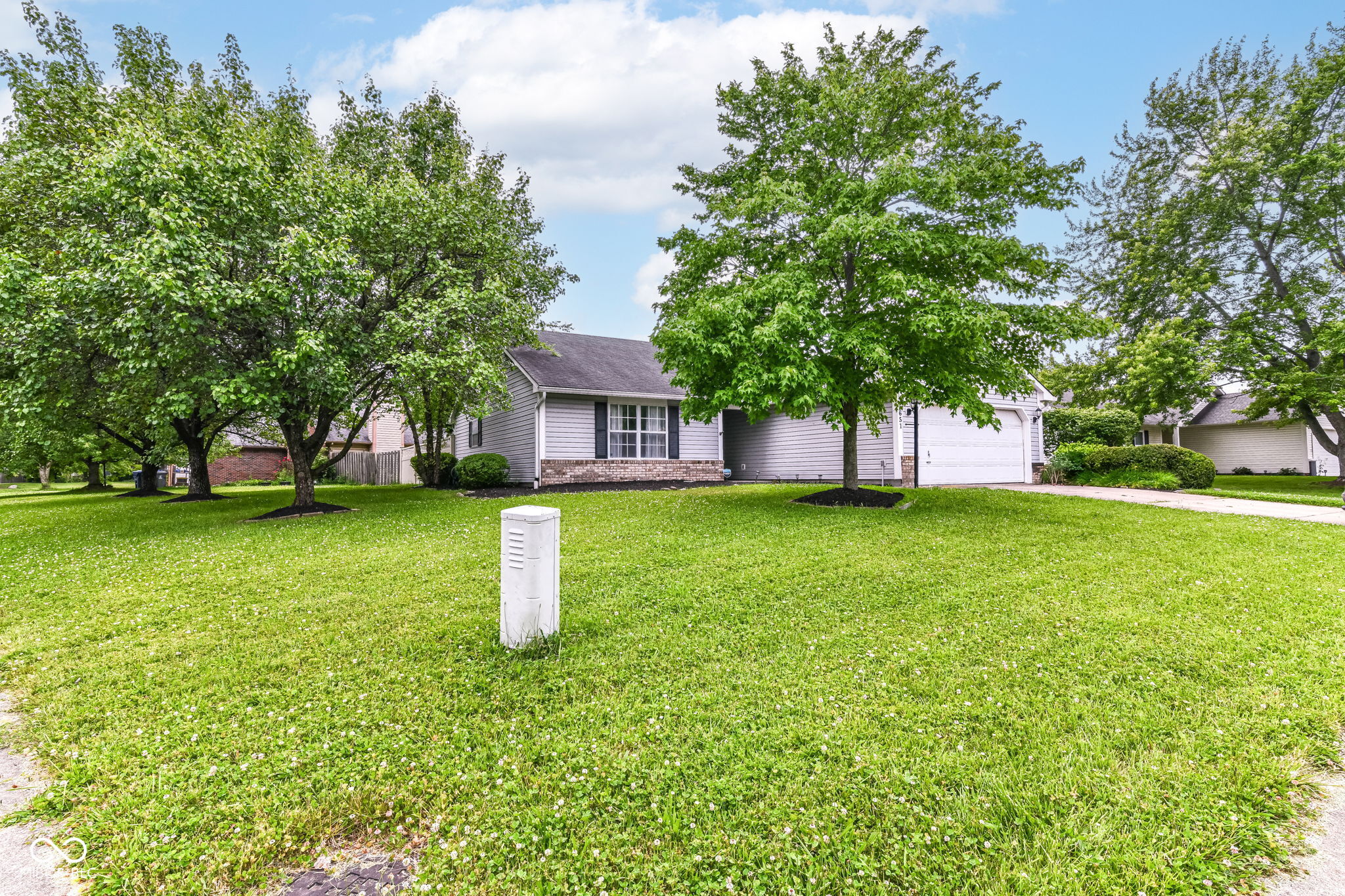 5651 Pine Knoll Boulevard