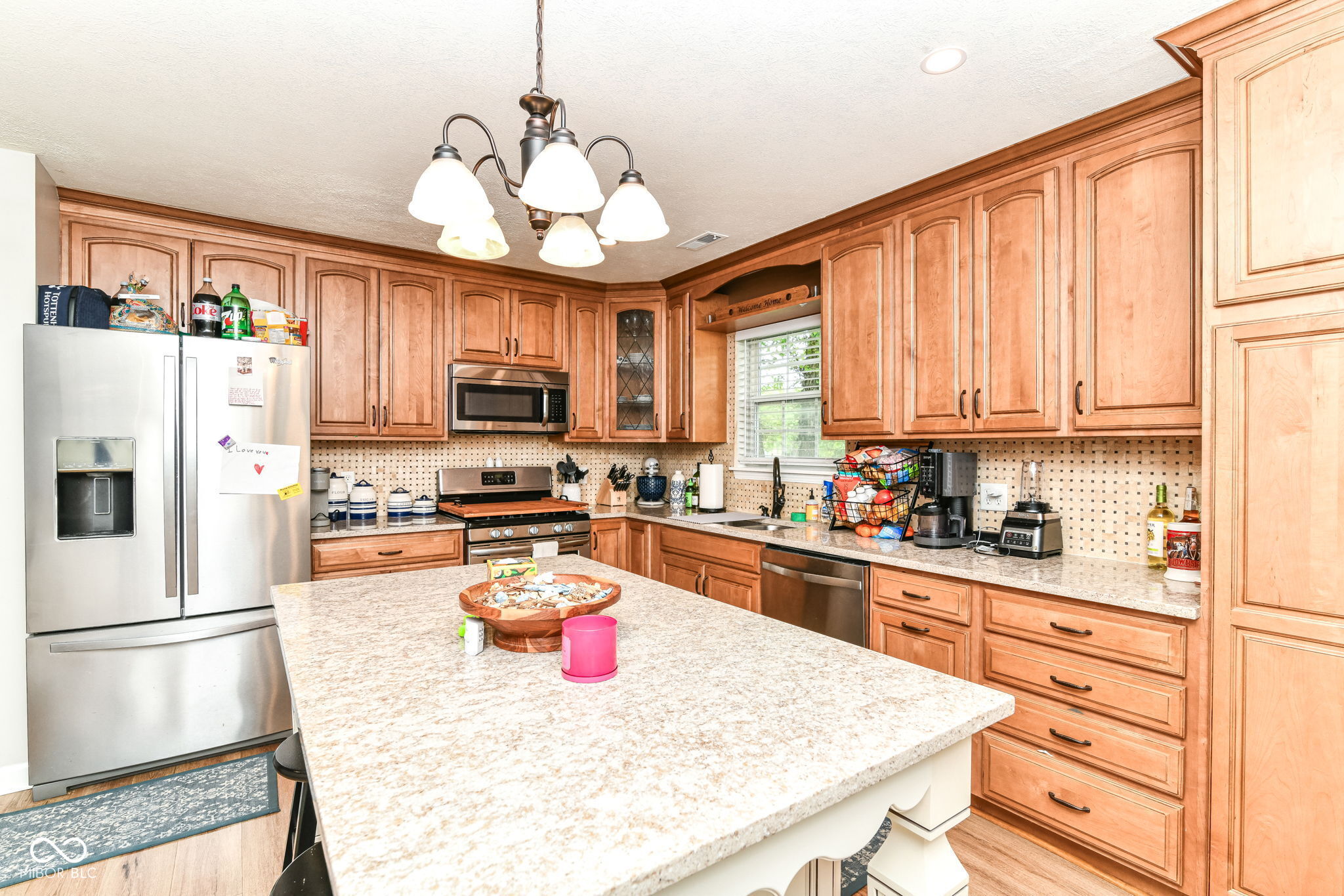 5651 Pine Knoll Boulevard