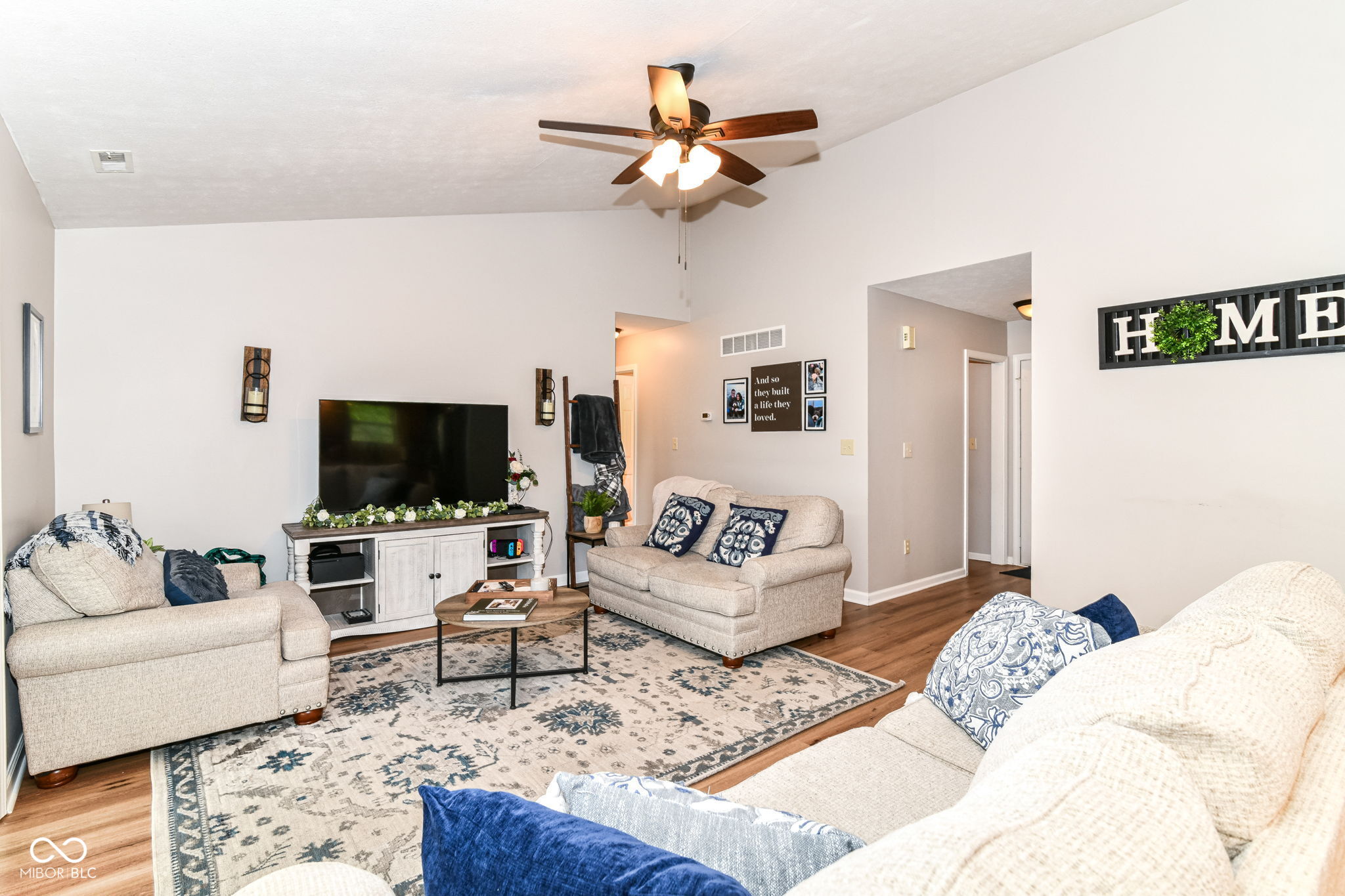5651 Pine Knoll Boulevard
