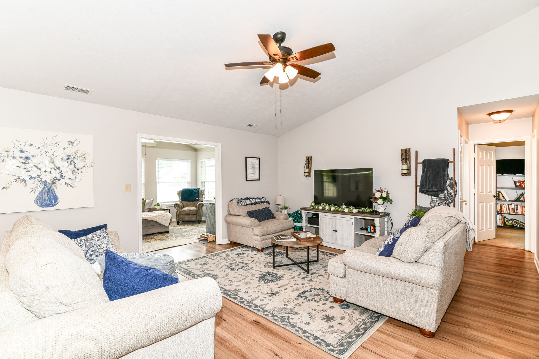 5651 Pine Knoll Boulevard