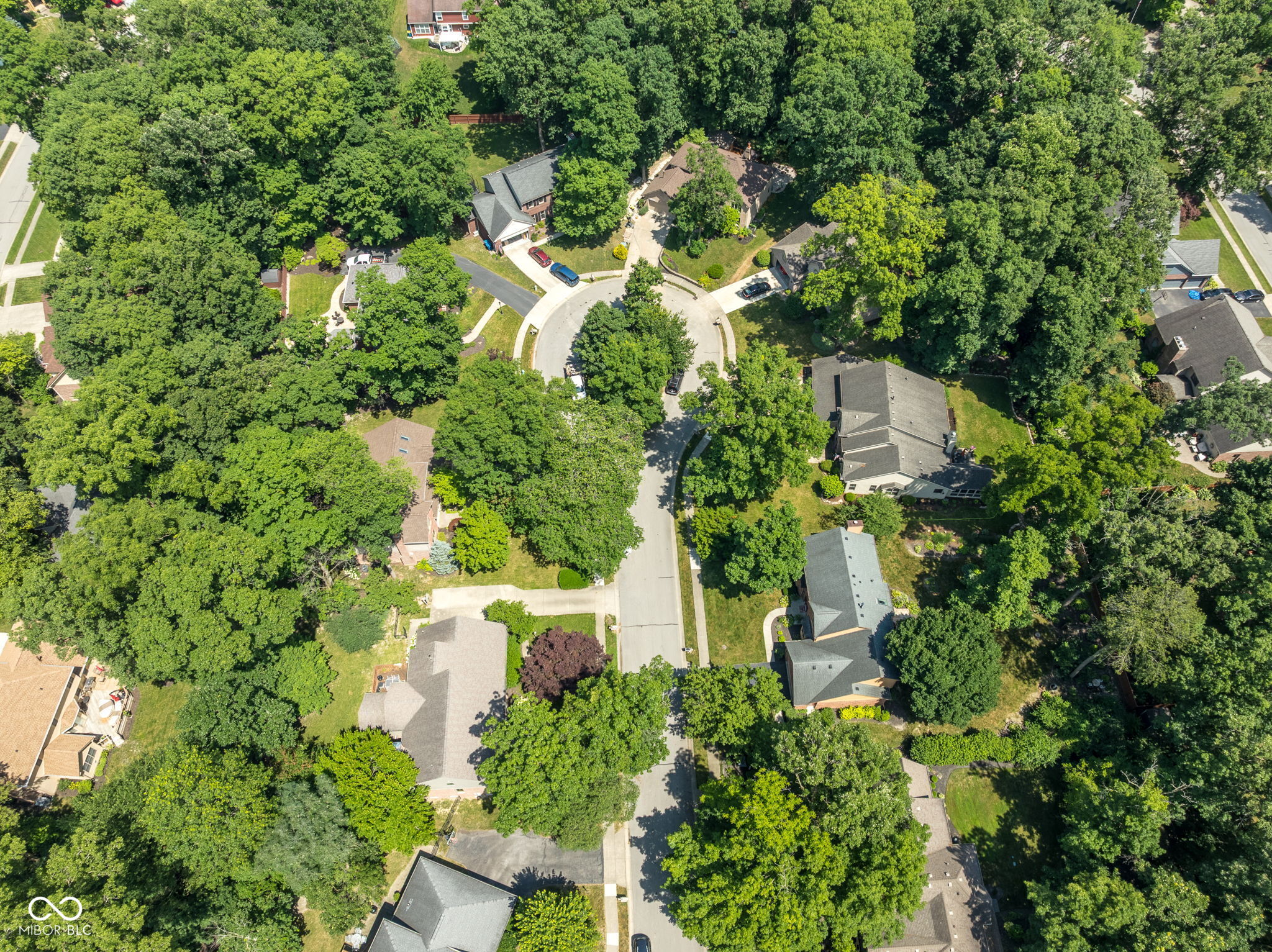 7621 Forest Drive