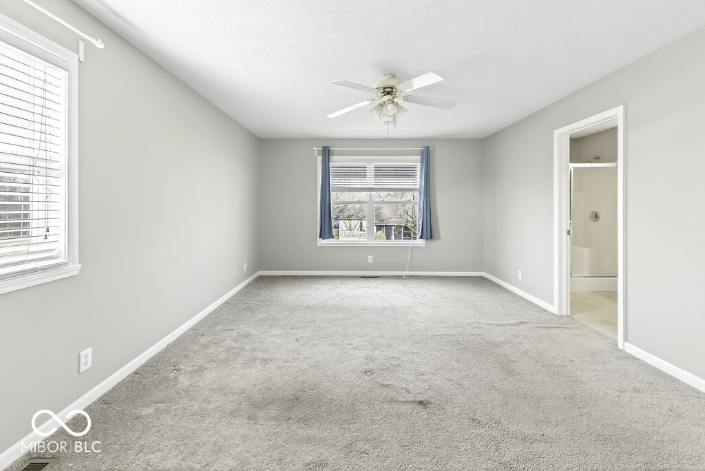 10034 Twyckenham Court