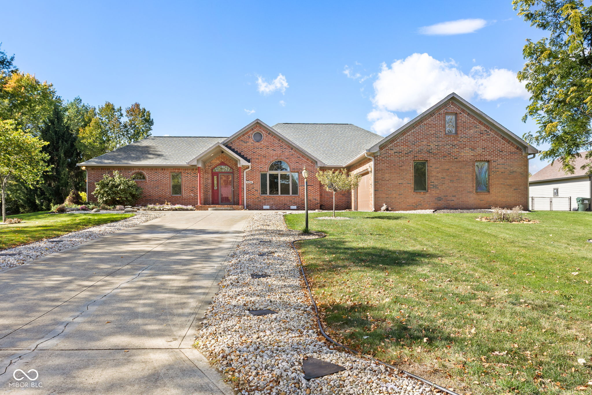 3756 N Forest Lane