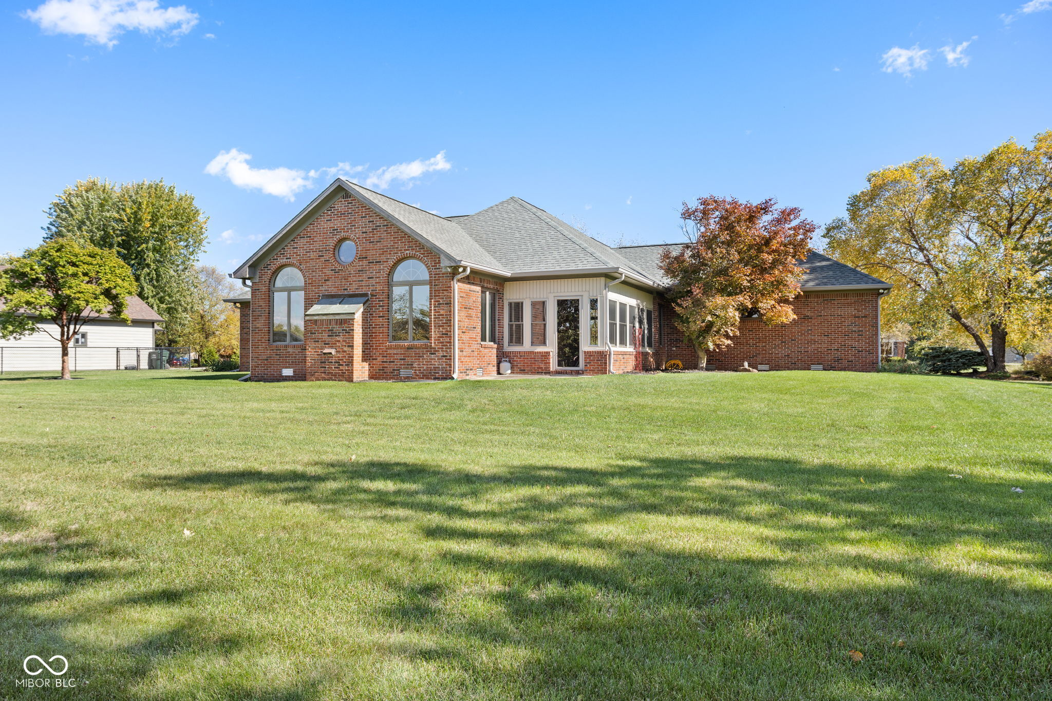 3756 N Forest Lane