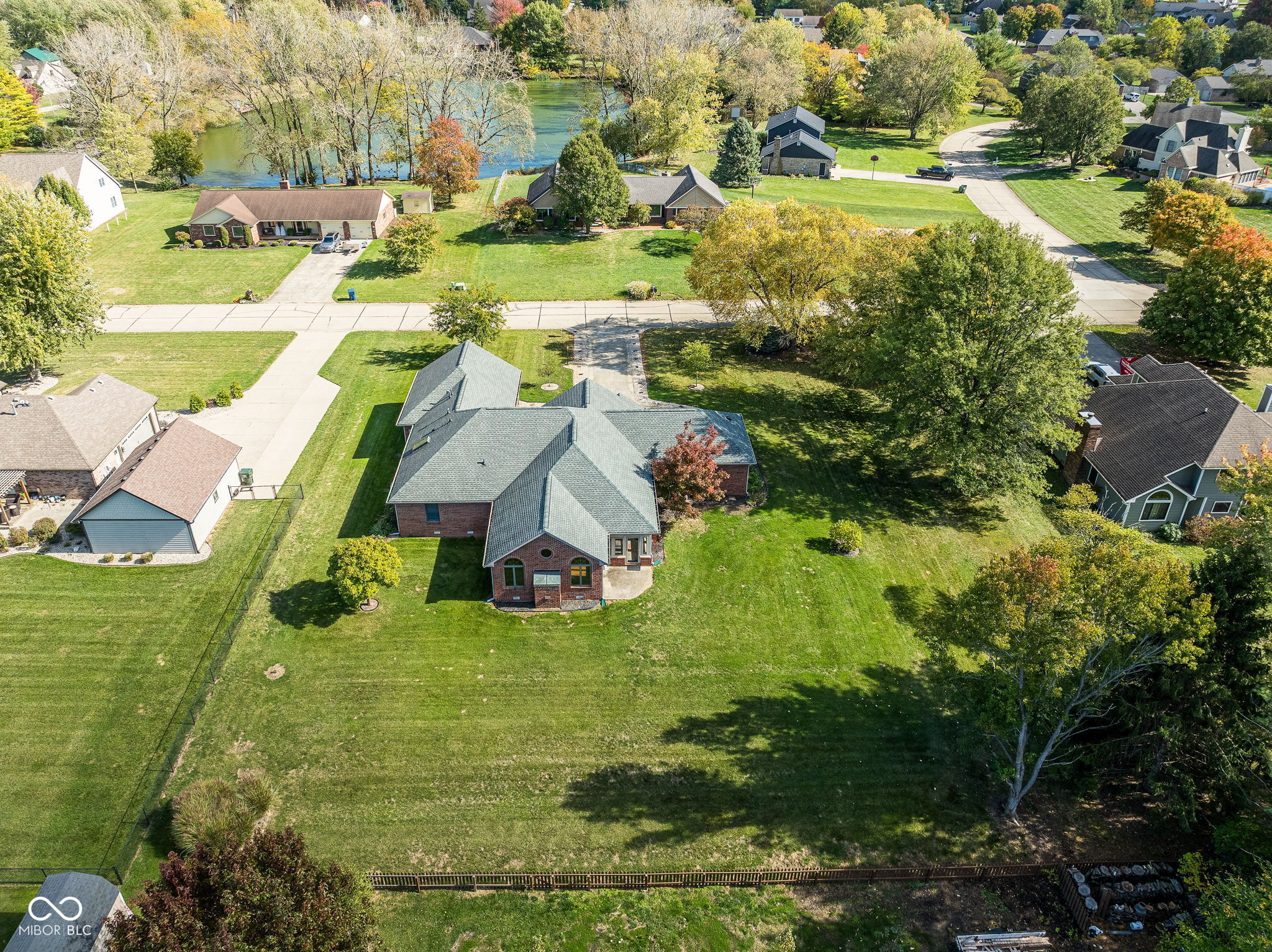 3756 N Forest Lane