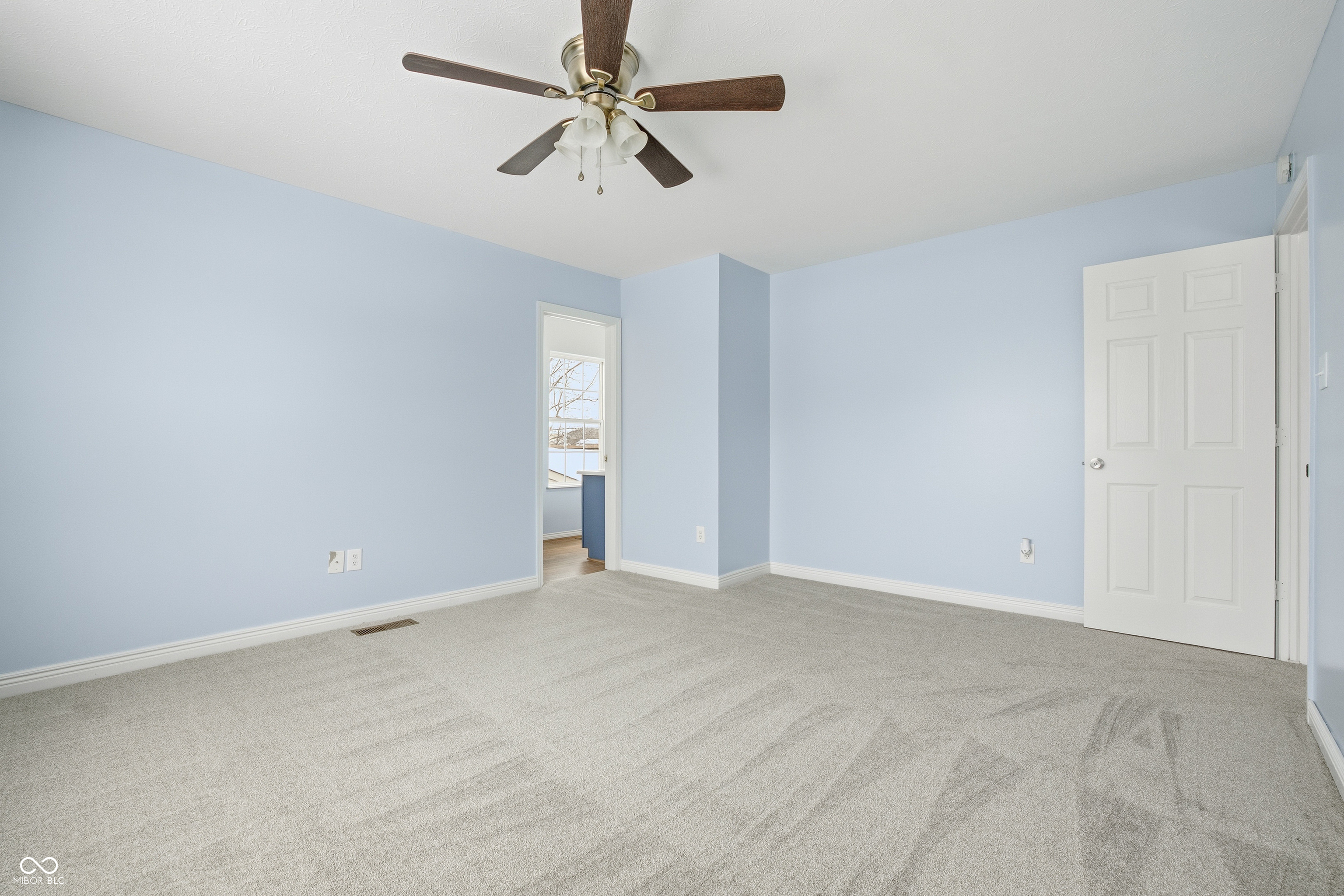 2648 Braxton Drive
