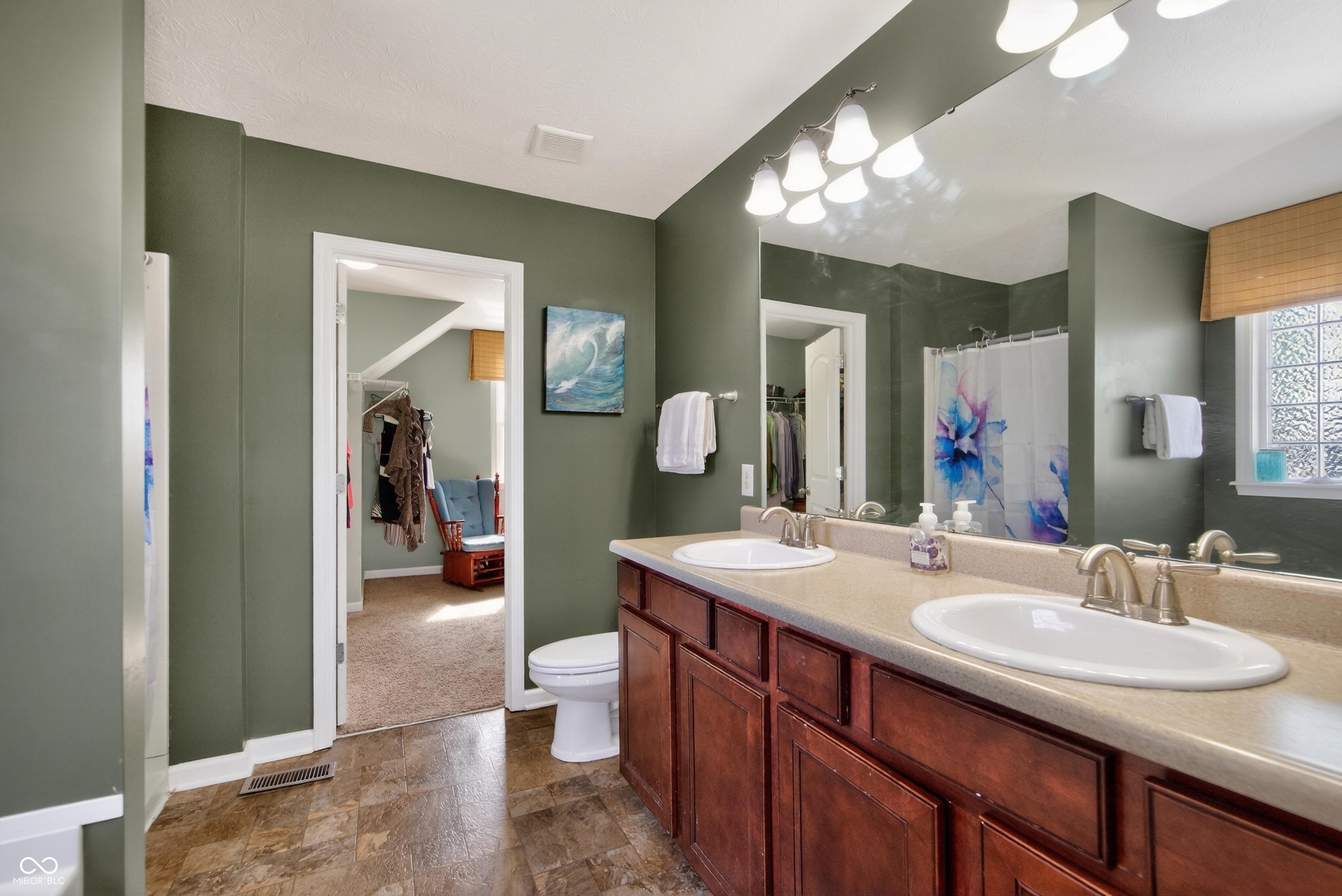6928 W Winding Bend