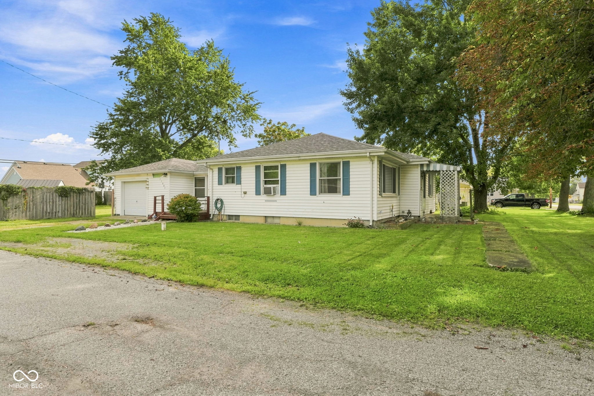 11003 Hoagland Road