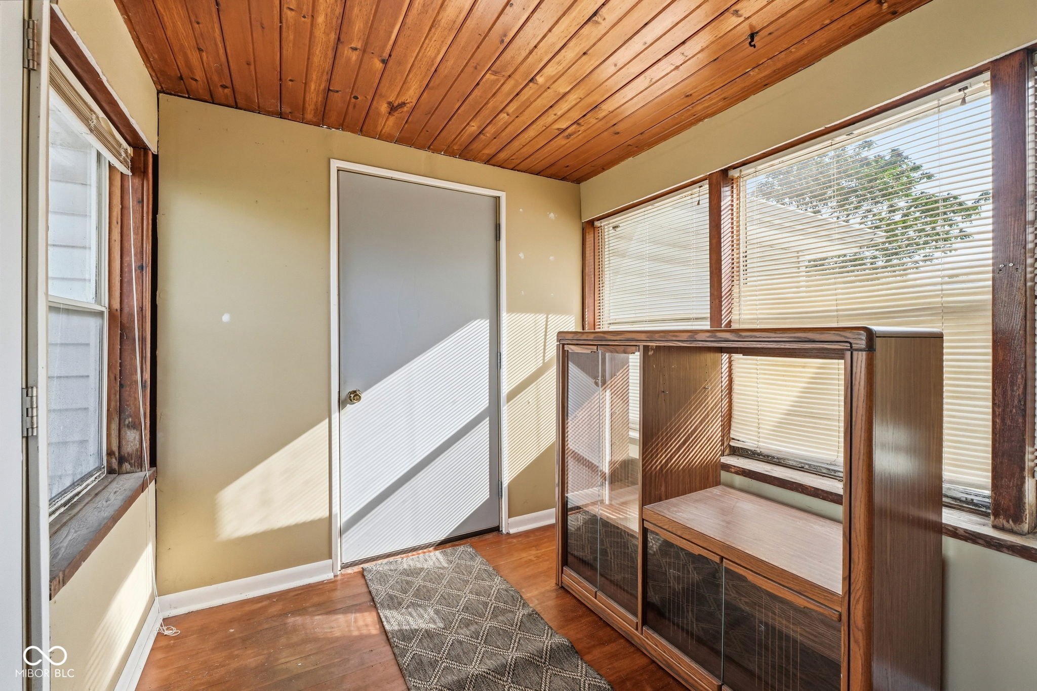 11003 Hoagland Road