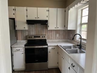 809 Castleview Circle
