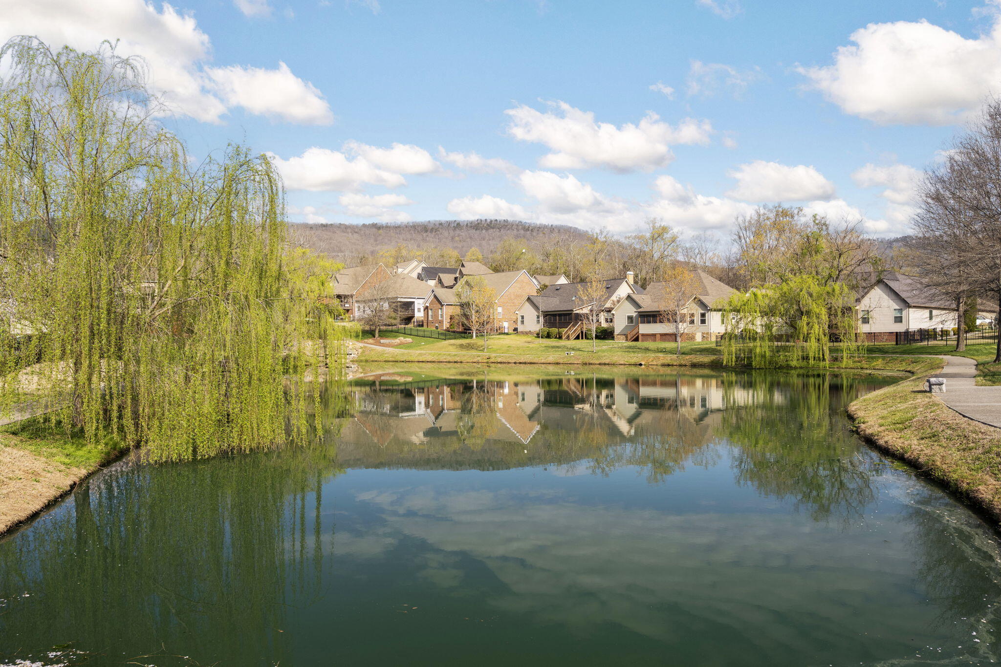 3779 Willow Lake Circle