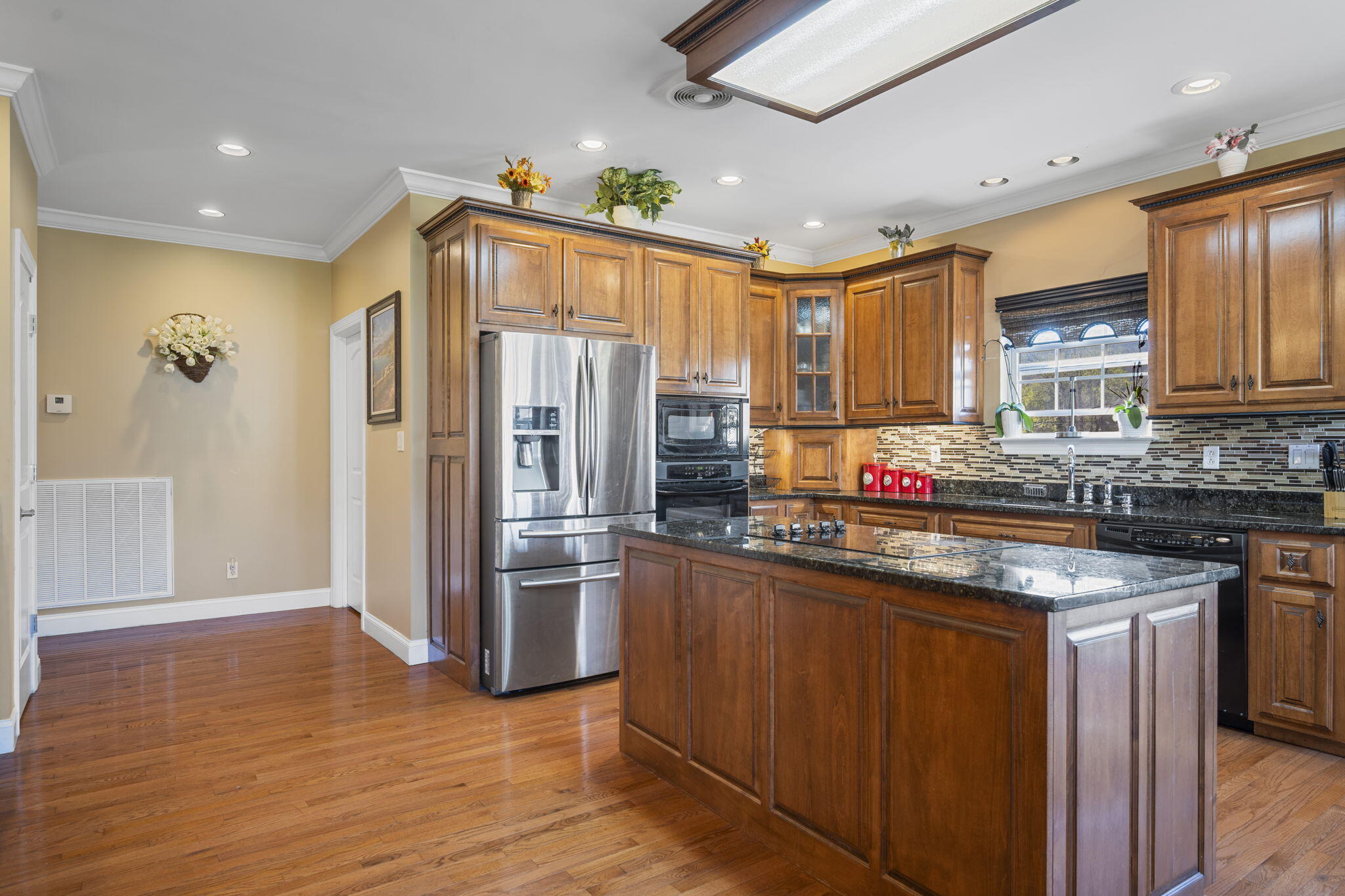 3779 Willow Lake Circle