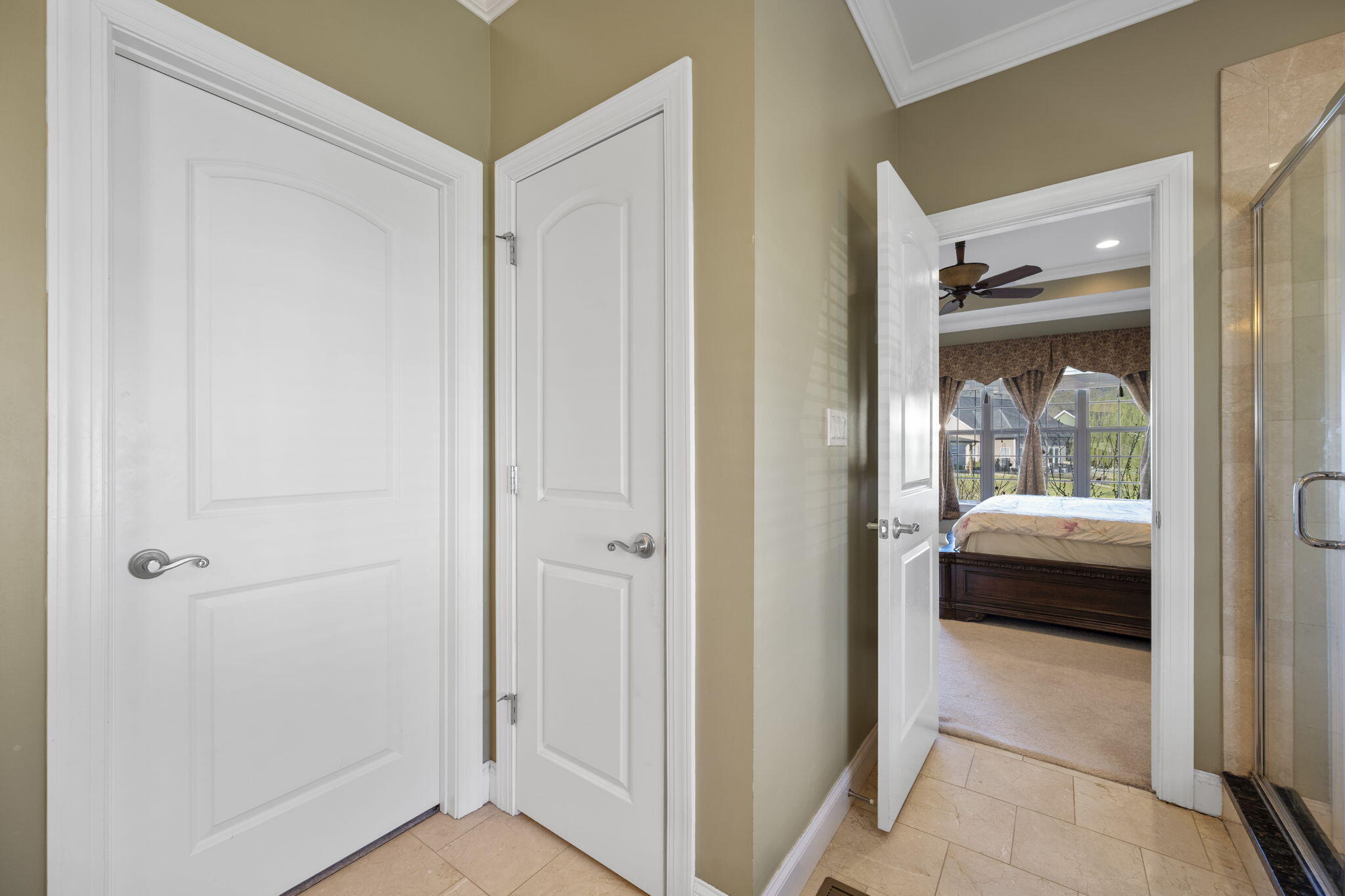 3779 Willow Lake Circle