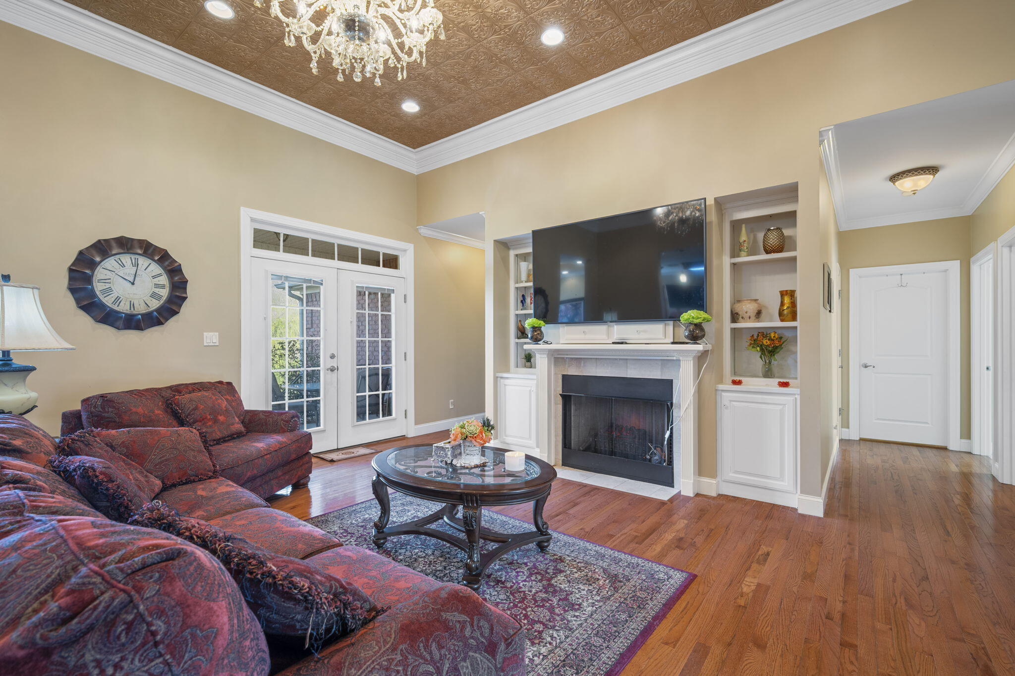 3779 Willow Lake Circle