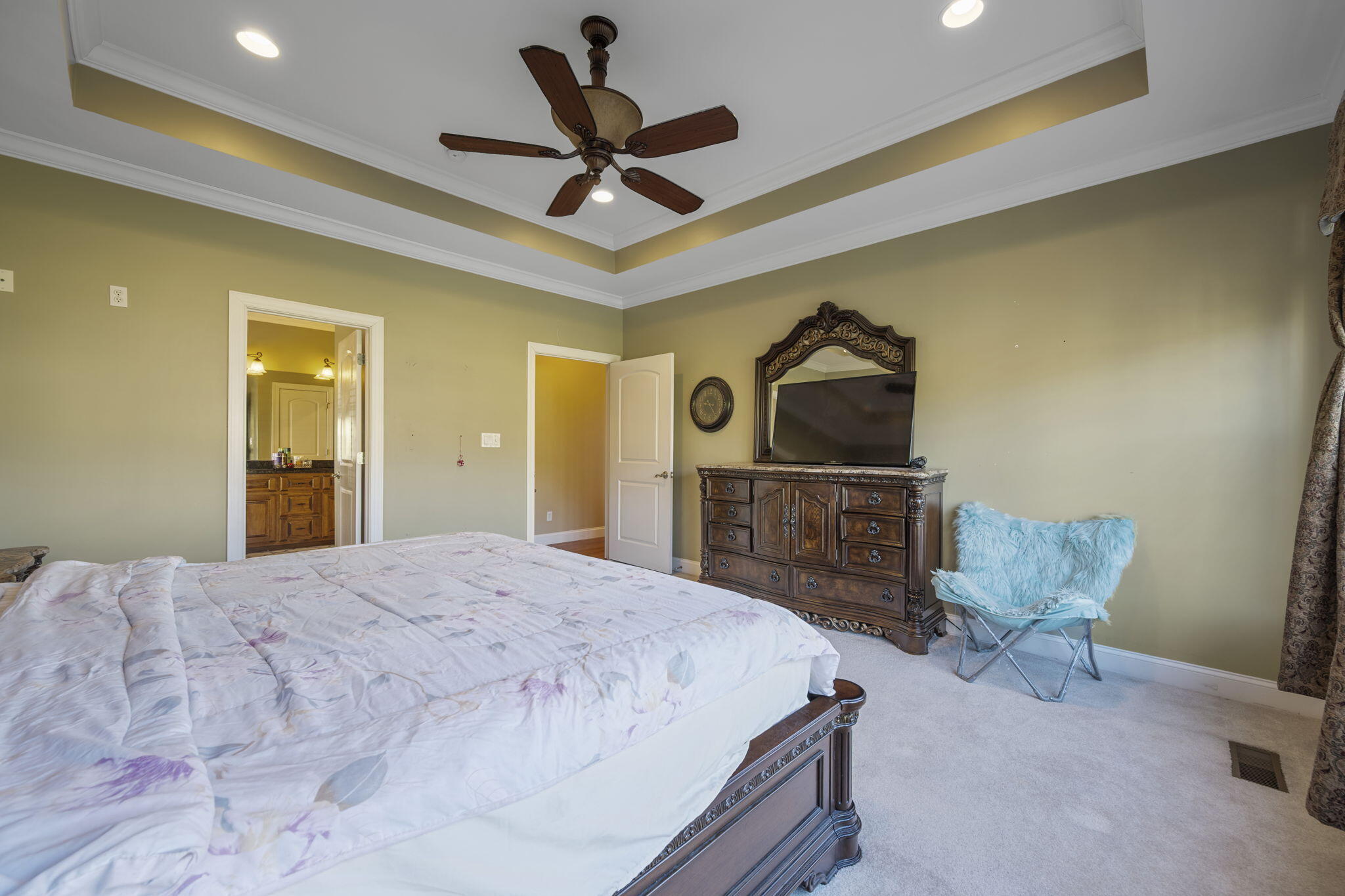 3779 Willow Lake Circle